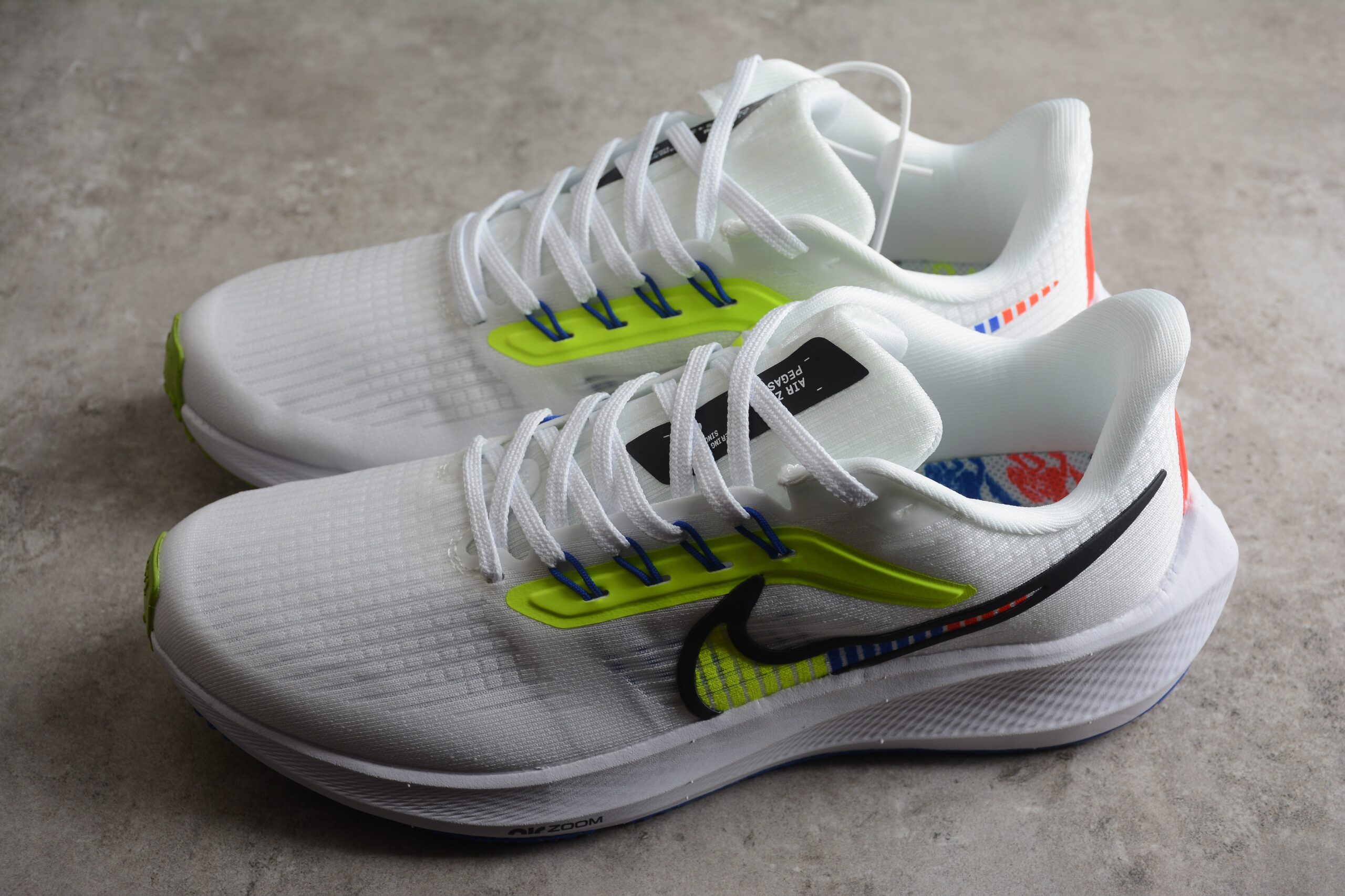Nike Air Zoom Pegasus 39 PRM White Volt Racer Blue - Image 3