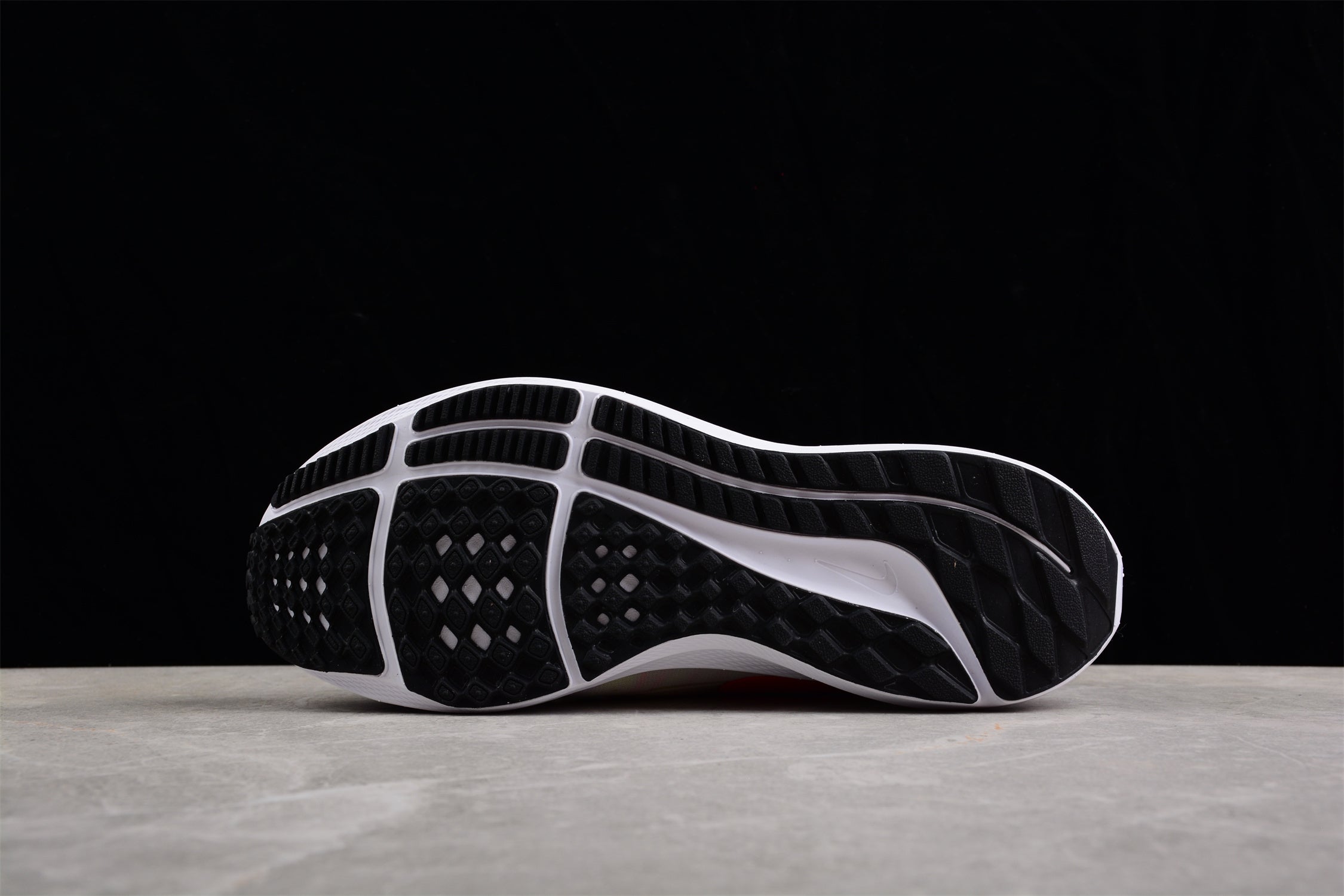 Nike Air Zoom Pegasus 39 'White Racer Blue Crimson' - Image 3