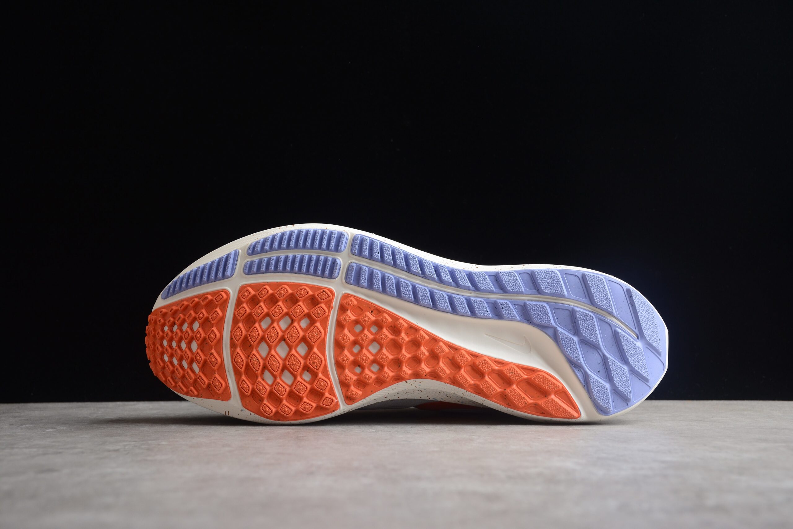 Nike Air Zoom Pegasus 39 - Image 2