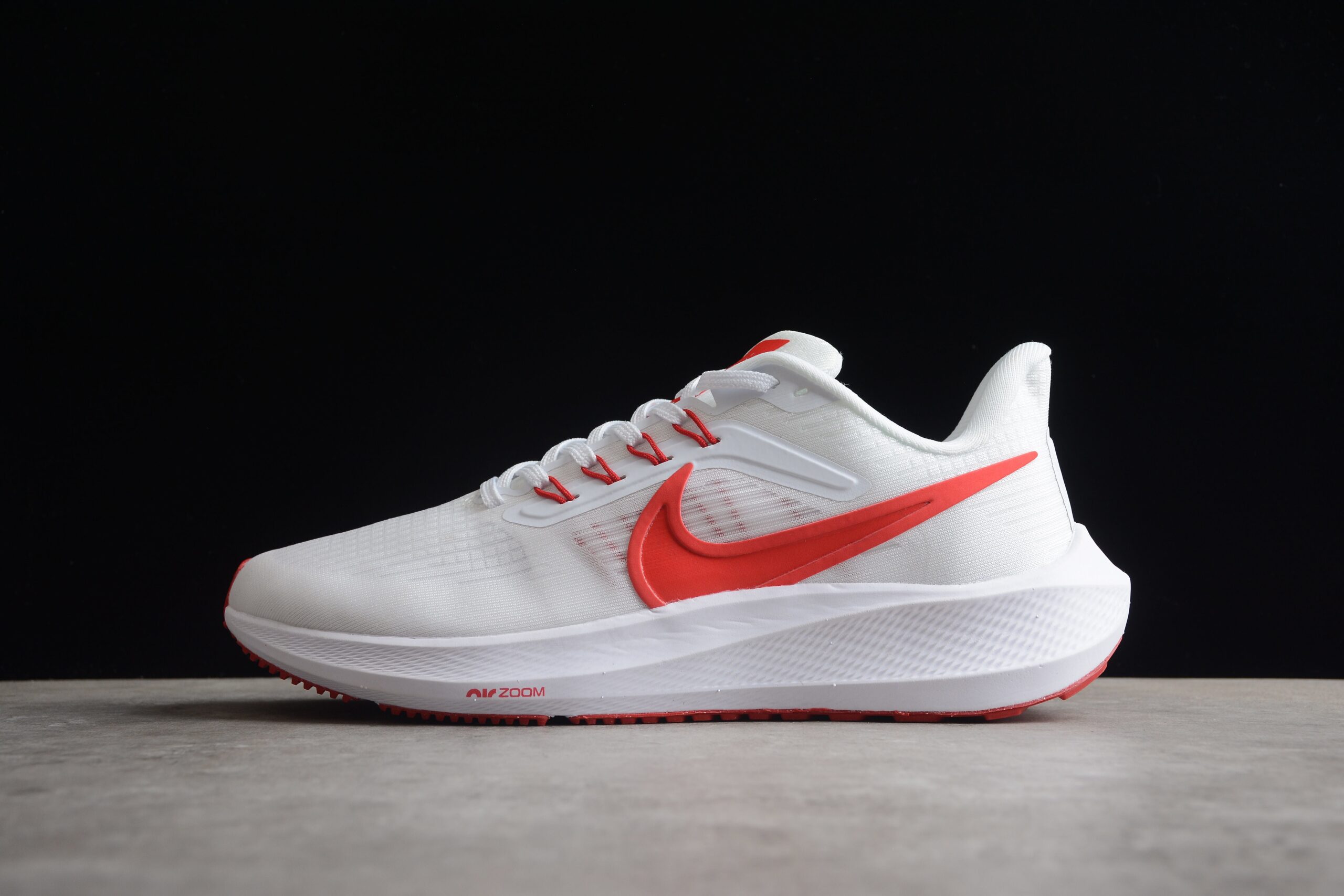Nike Air Zoom Pegasus 39 Premium - Image 2