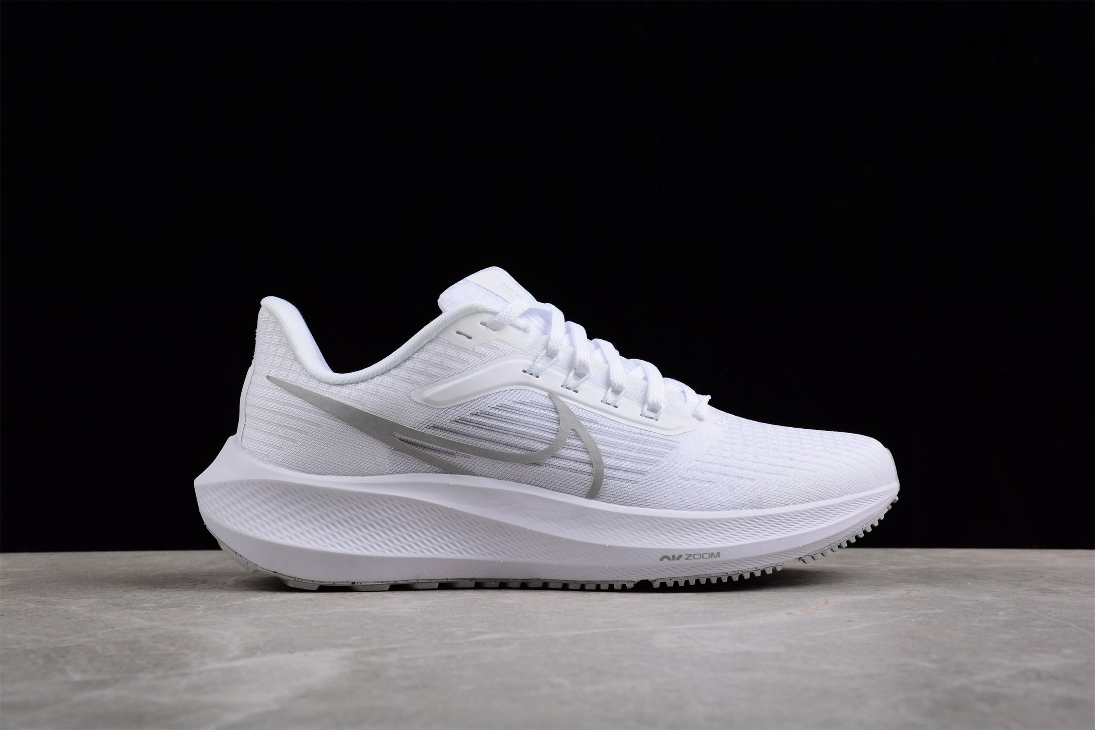 Nike Air Zoom Pegasus 39 'White Grey Fog'