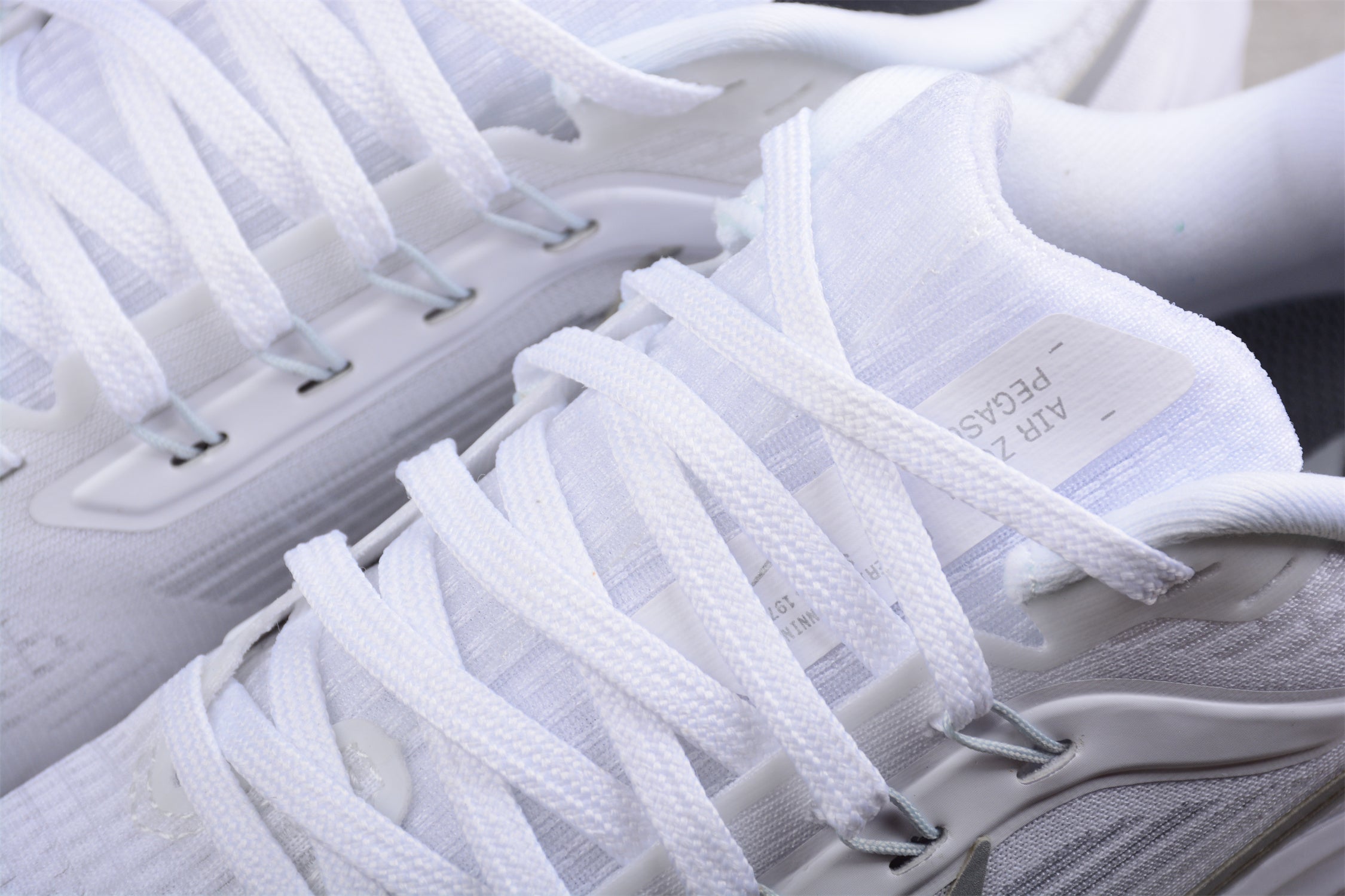 Nike Air Zoom Pegasus 39 'White Grey Fog' - Image 6