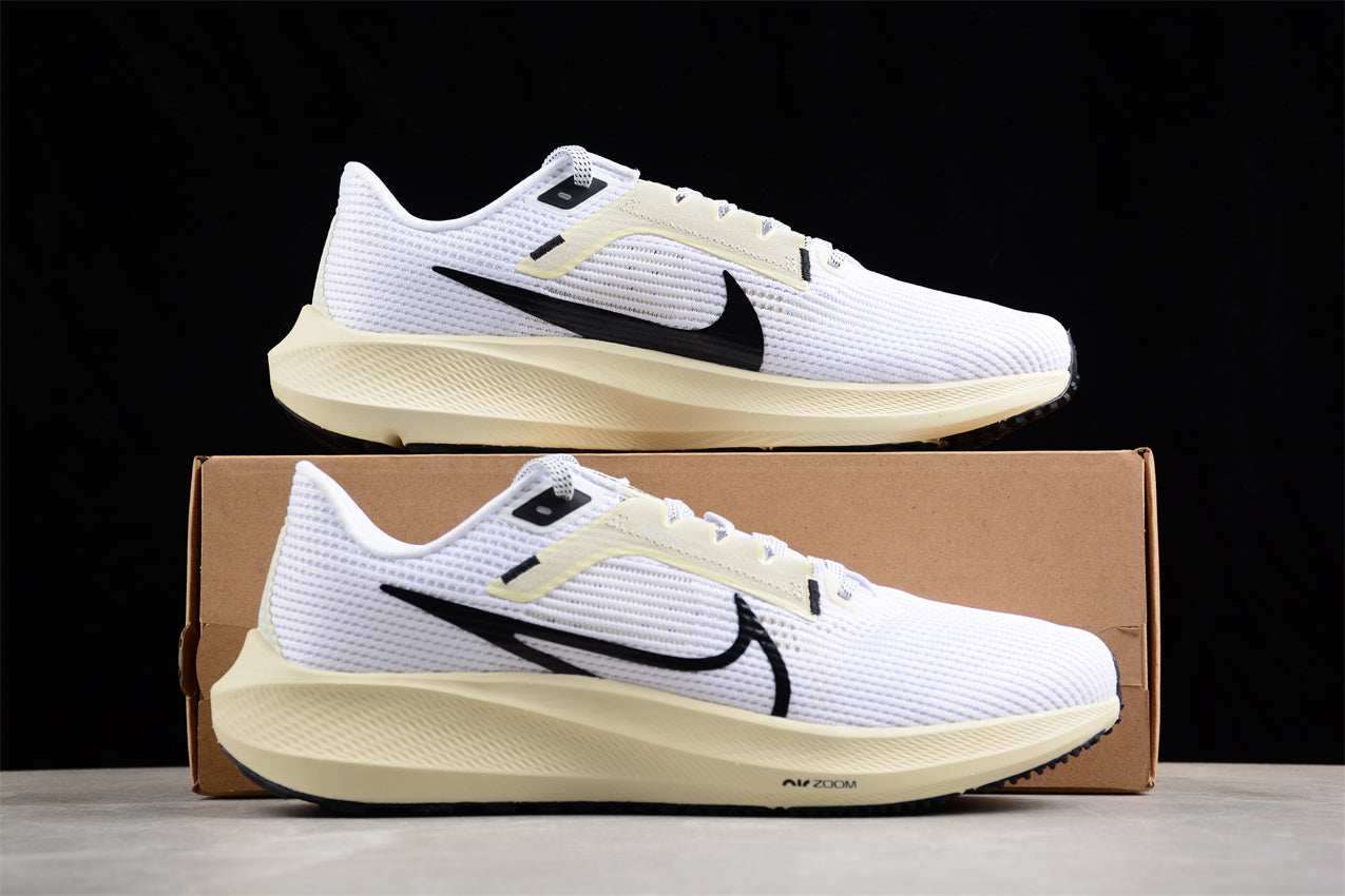 Nike Pegasus 40 White - Image 3