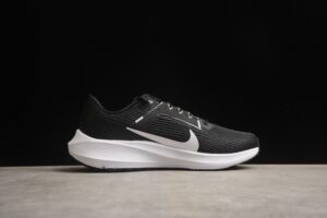 Nike Air Zoom Pegasus 40 PRM