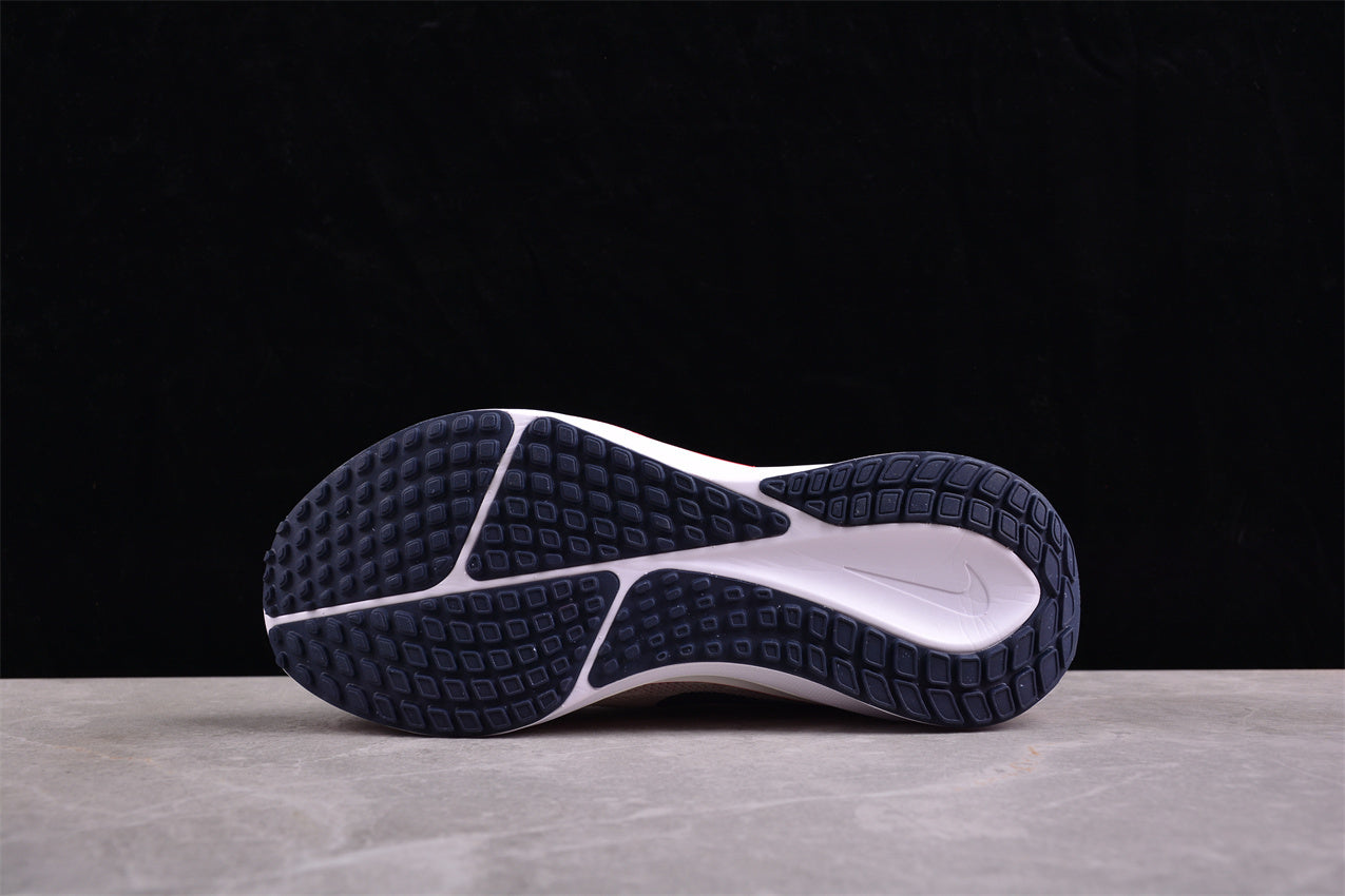 Nike Air Zoom Vomero 17 - Image 2