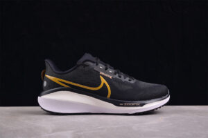 Nike Air Zoom Vomero 17