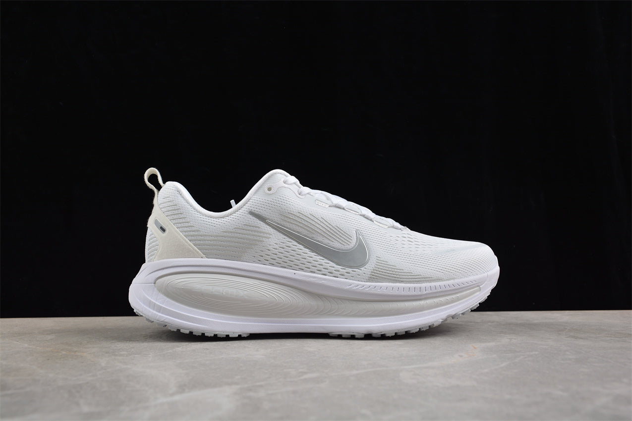 Nike Air Zoom Vomero18