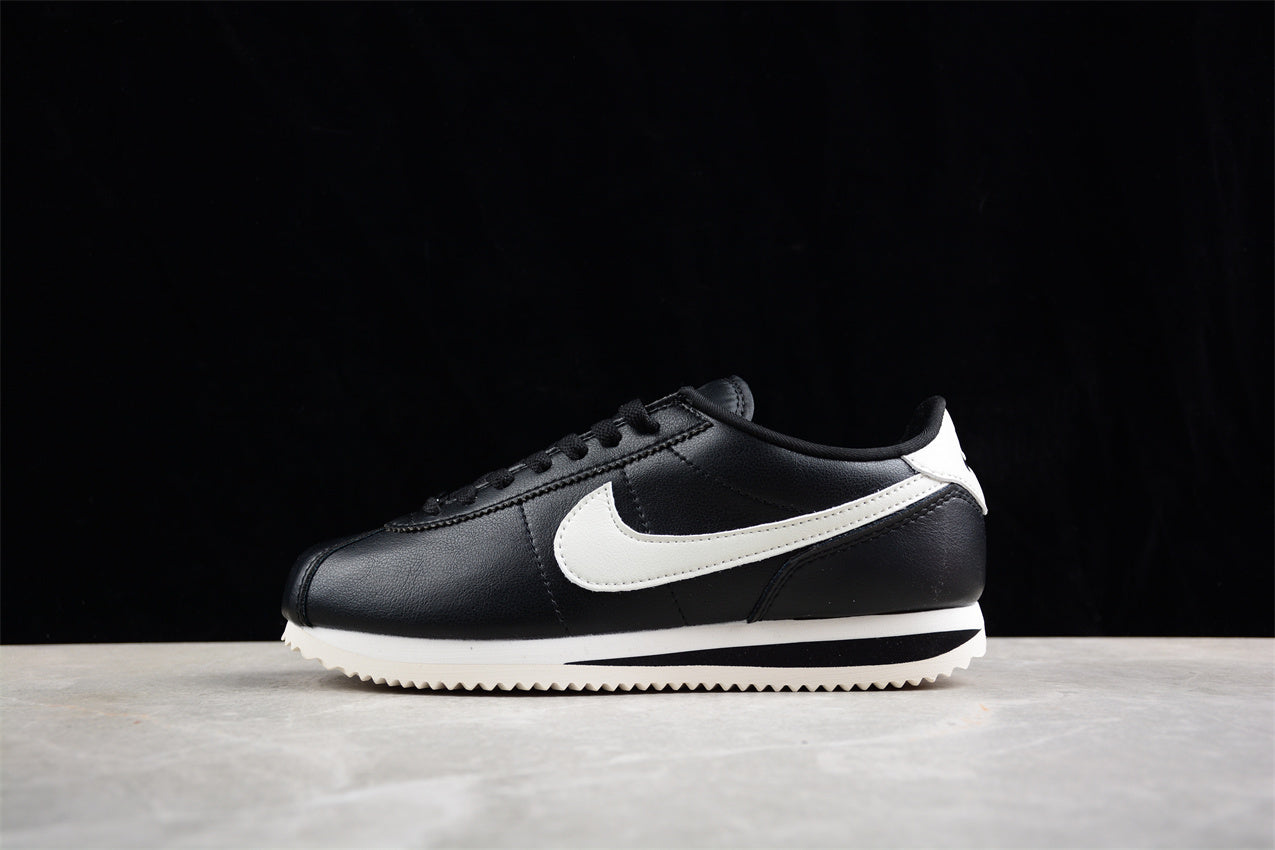 Nike Classic Cortez - Image 2