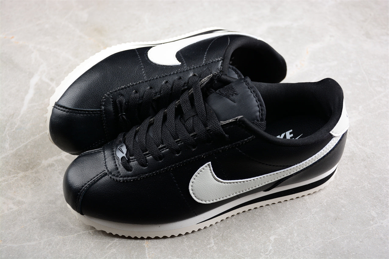 Nike Classic Cortez - Image 3