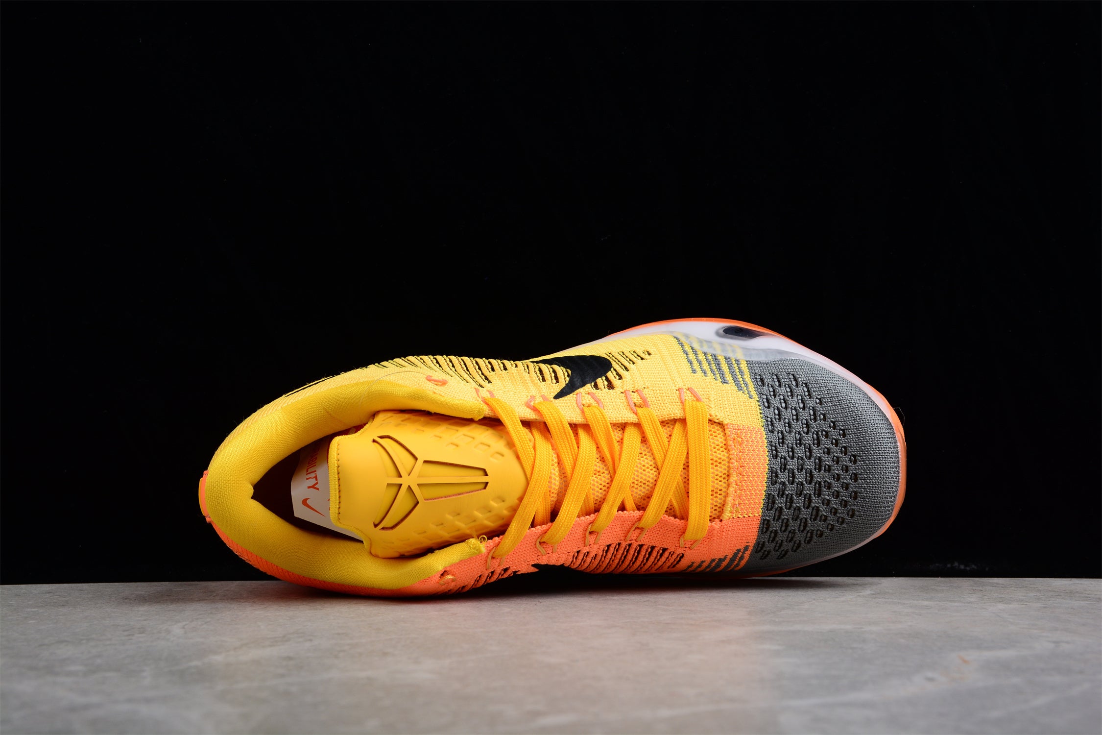 Nike Kobe 10 Chester - Image 2
