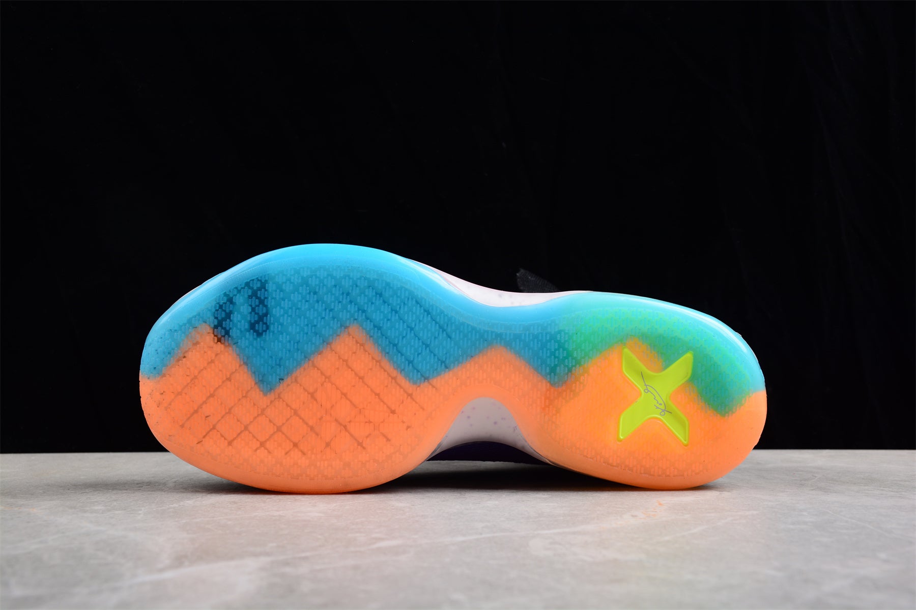 Nike Kobe 10 Elite What The - Image 3