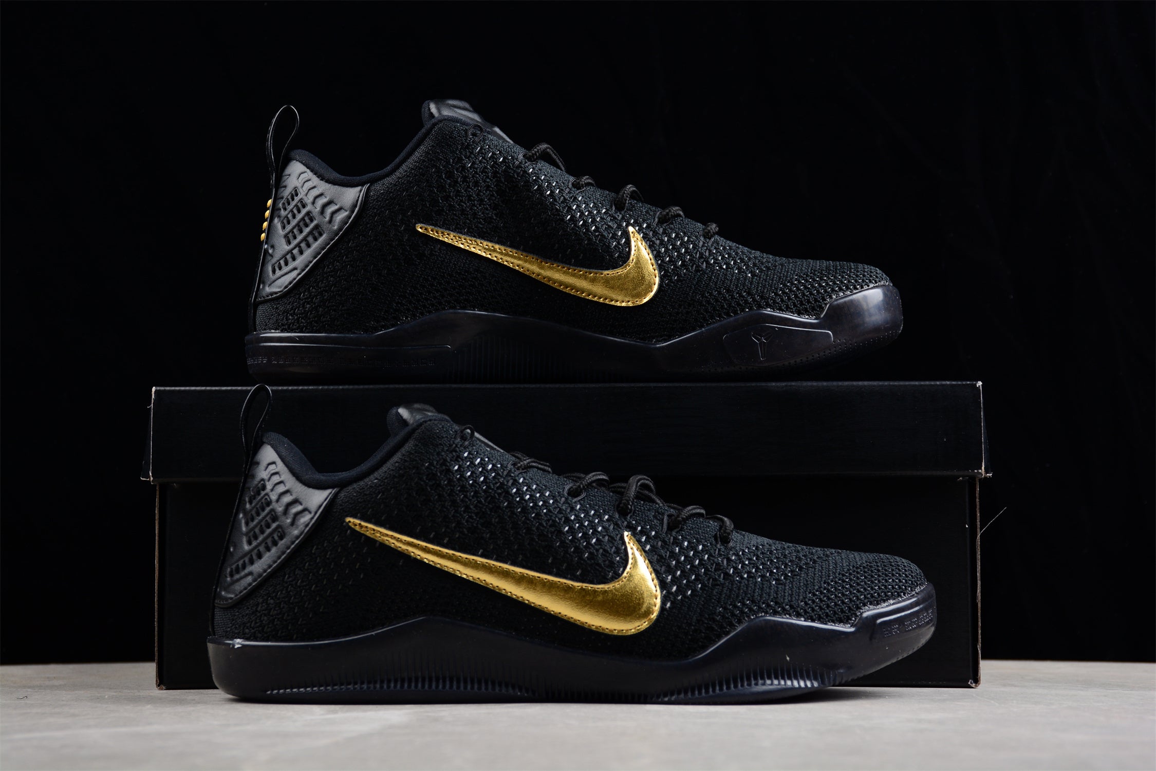 Nike Kobe 11 Low BⅠack Mamba - Image 2