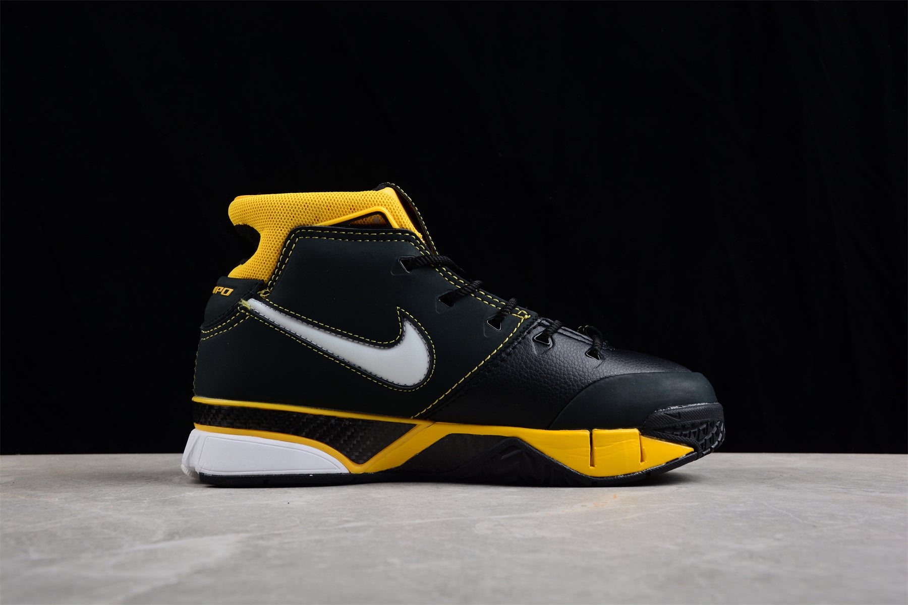 Nike Kobe 1 Protro “Black Maize”