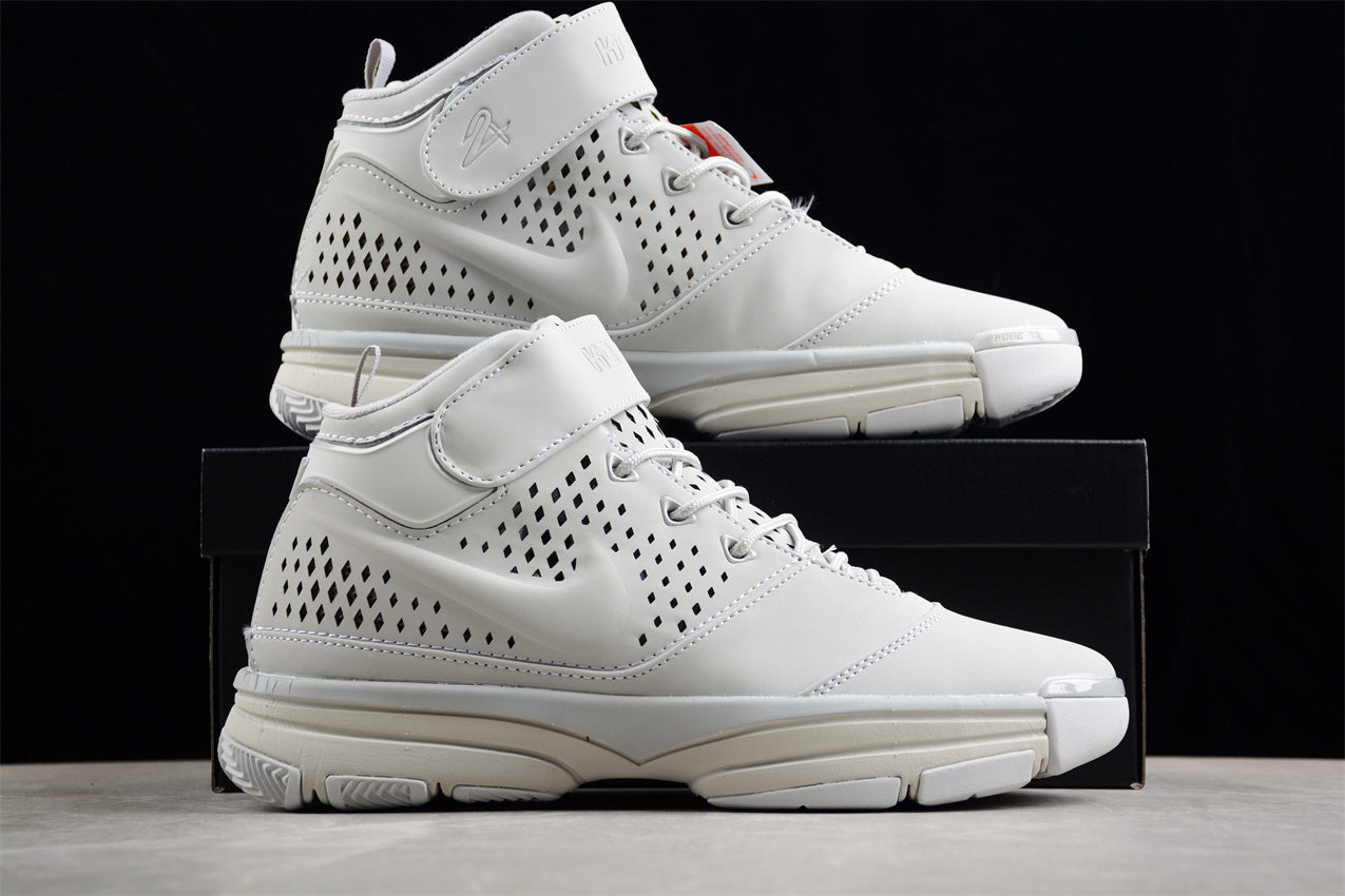 Nike Kobe 2 - Image 2