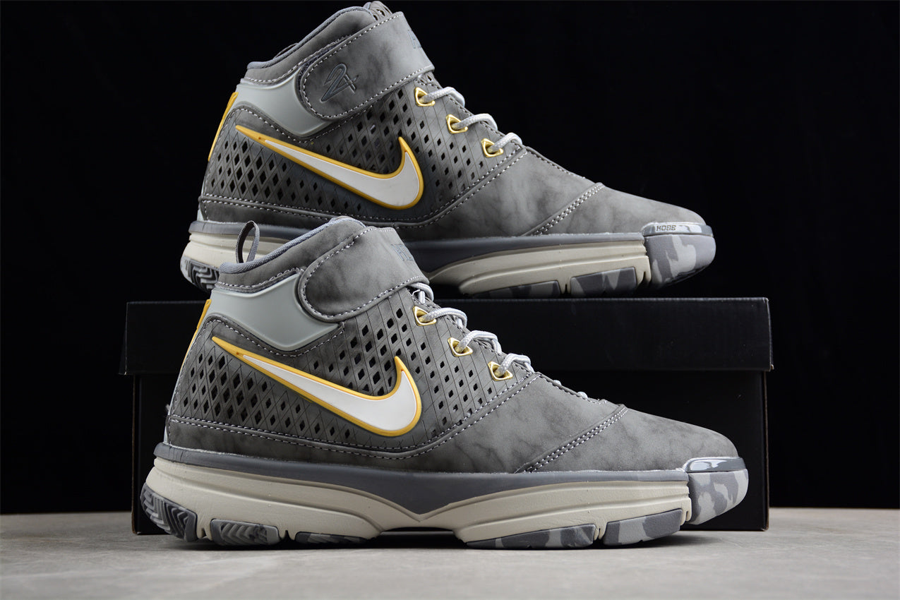 Nike Kobe 2 - Image 2