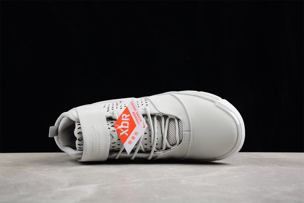 Nike Kobe 2 - Image 4