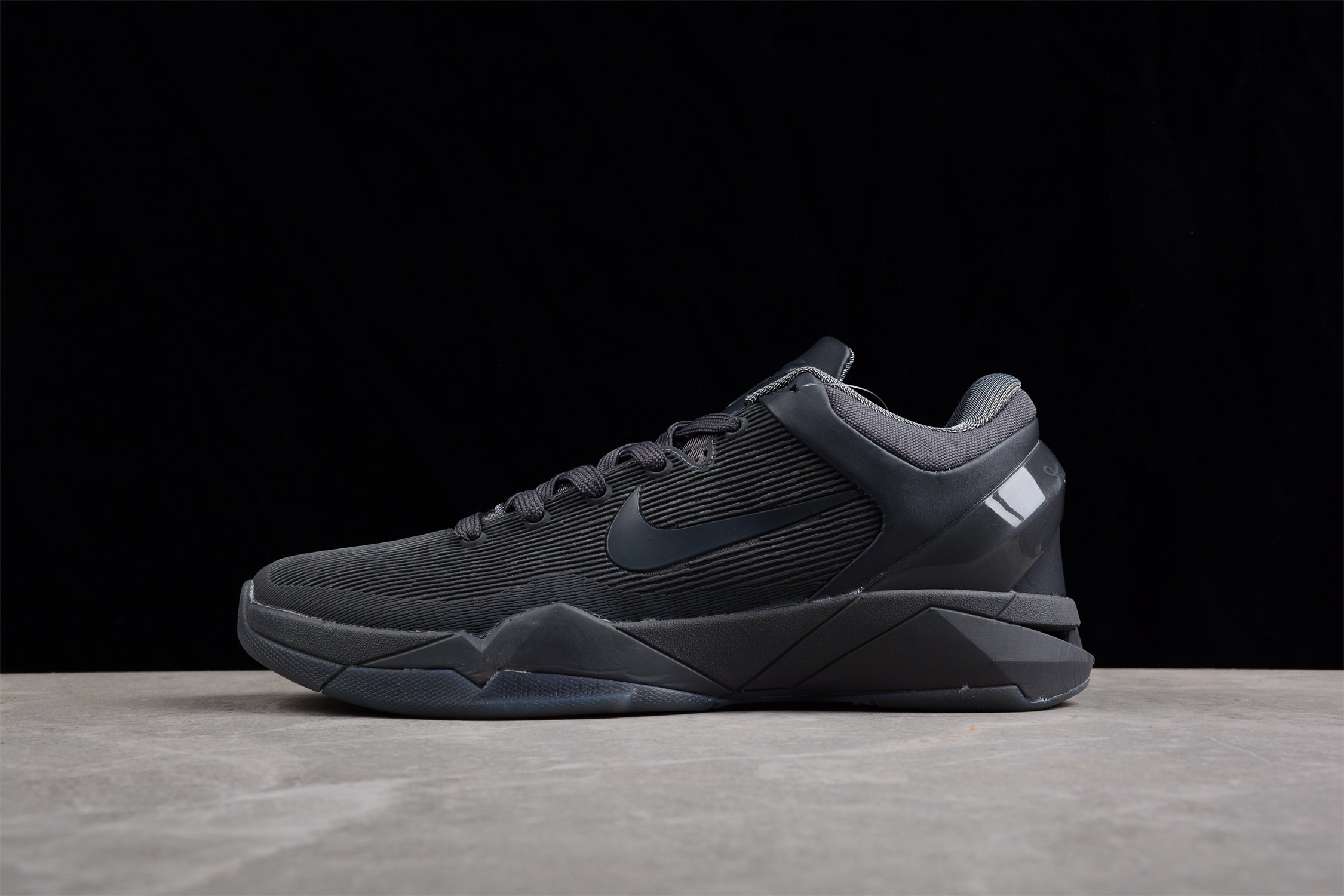 Nike Kobe 7 “Fade to Black” - Image 4