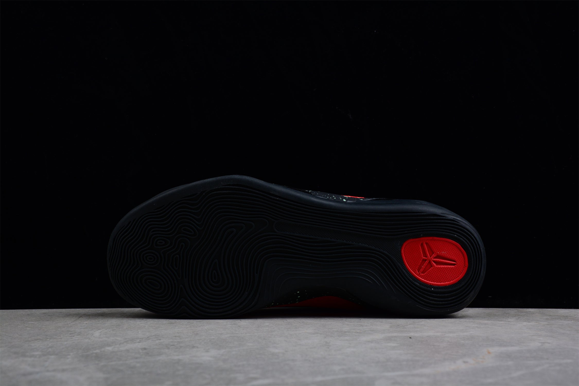 Nike Kobe 9 Low University Red - Image 3