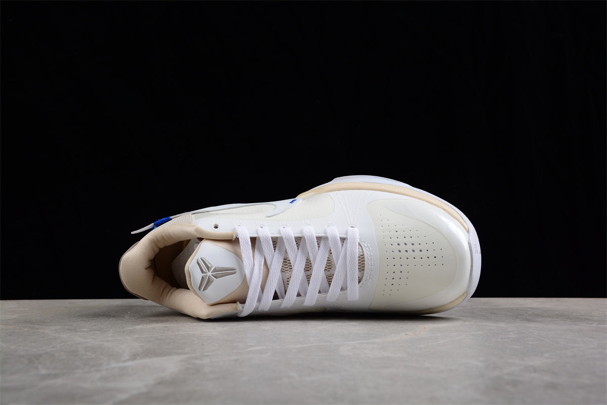 Nike Kobe V Protro Undftd - Image 2