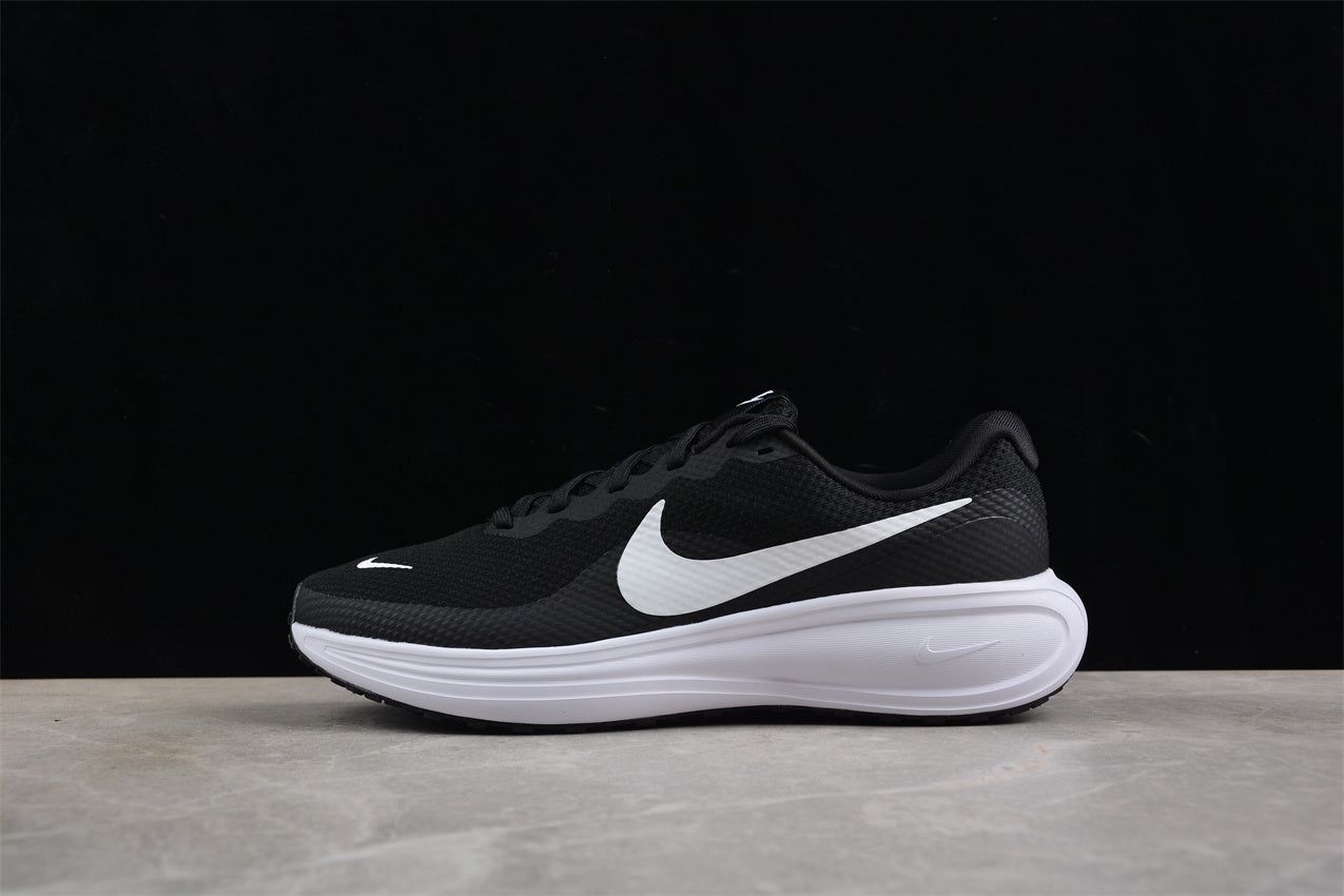 Nike Revolution 8 - Image 2