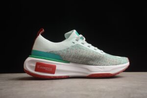 Nike ZoomX Invincible Run FK 3