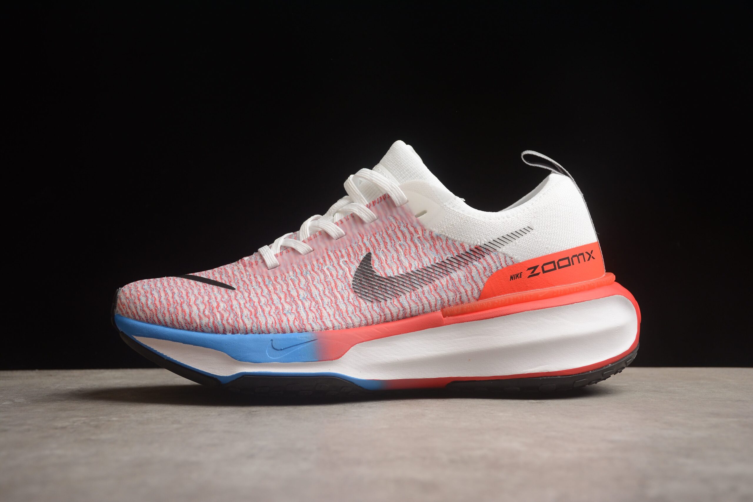 Nike ZoomX Invincible Run FK 3 - Image 2