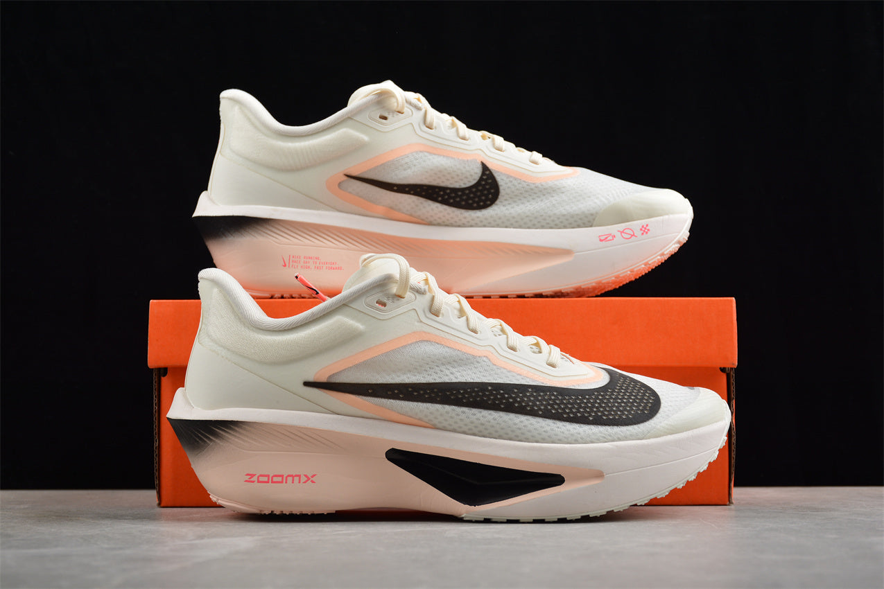 Nike Zoom Fly 6 - Image 4