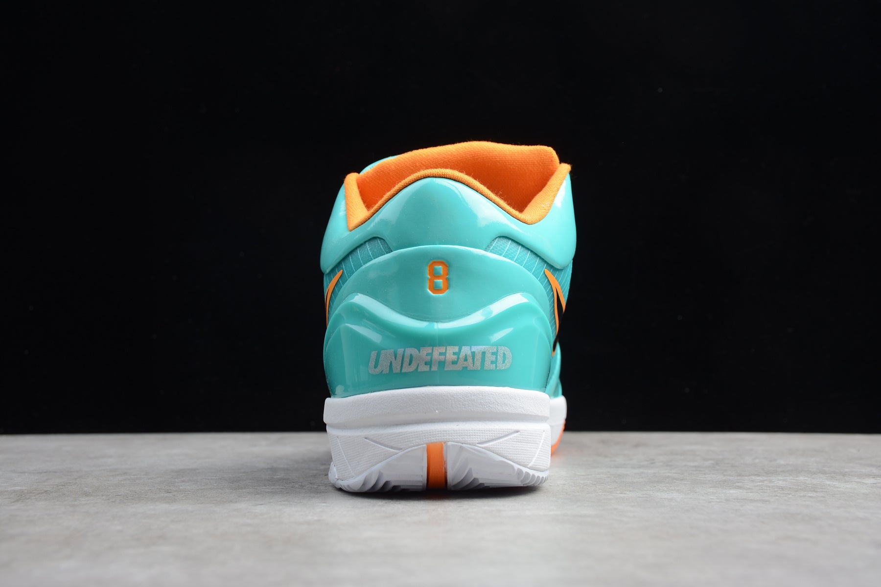 Nike Zoom Kobe 4 Protro UNDEFEATED - Image 2