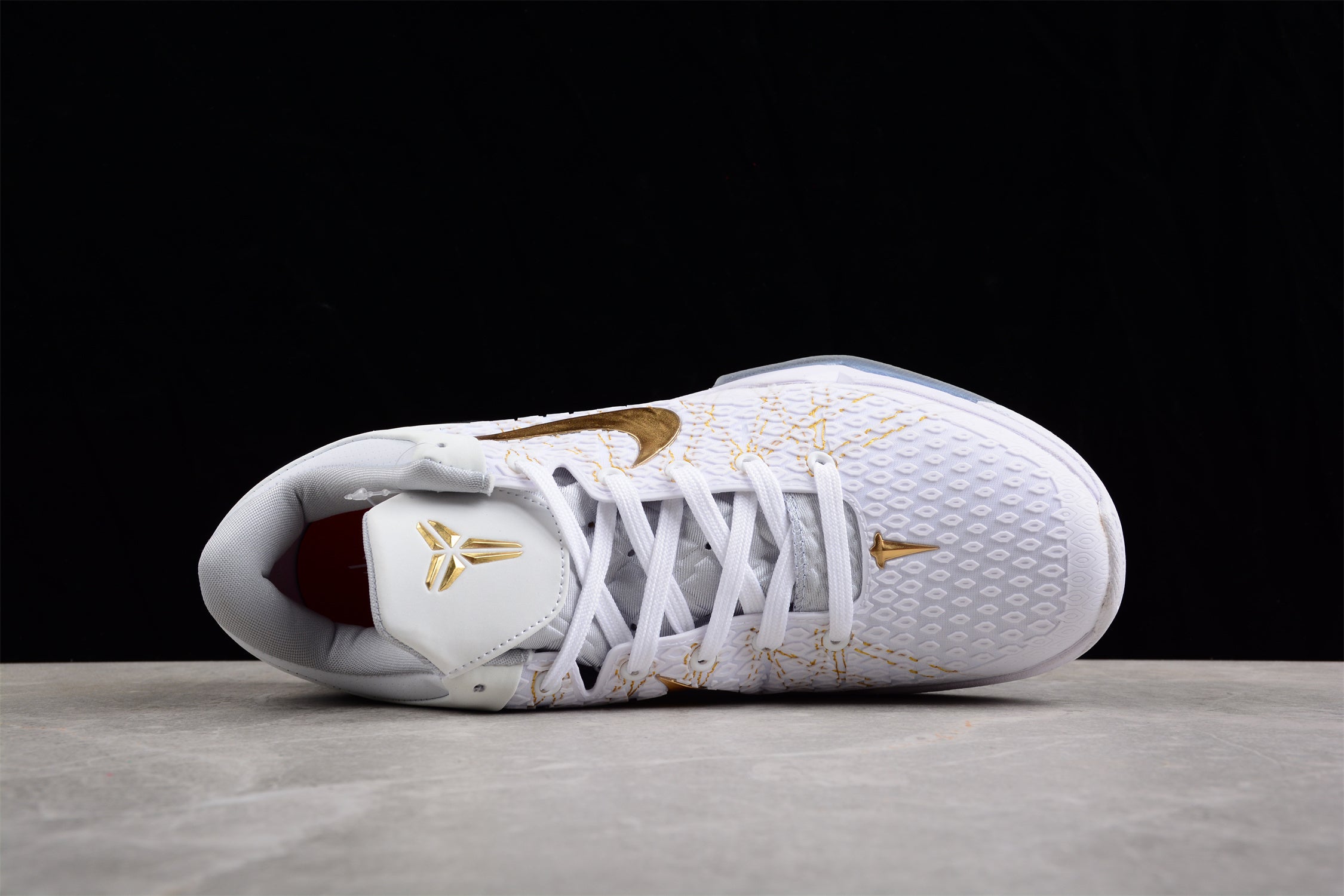 Nike Zoom Kobe 7 Home - Image 5