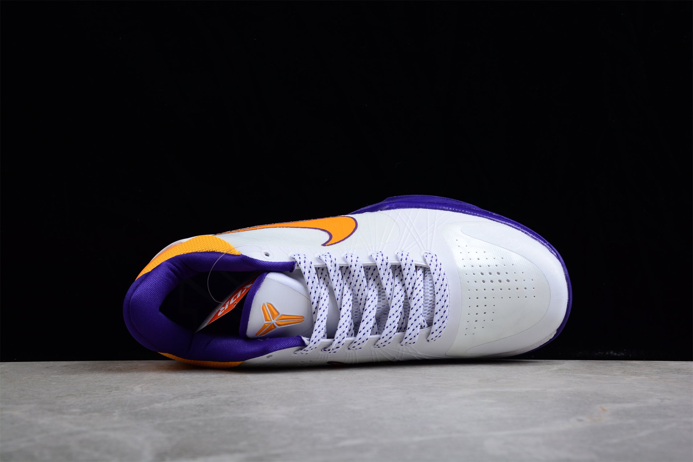 Nike Zoom Kobe V Protro - Image 5