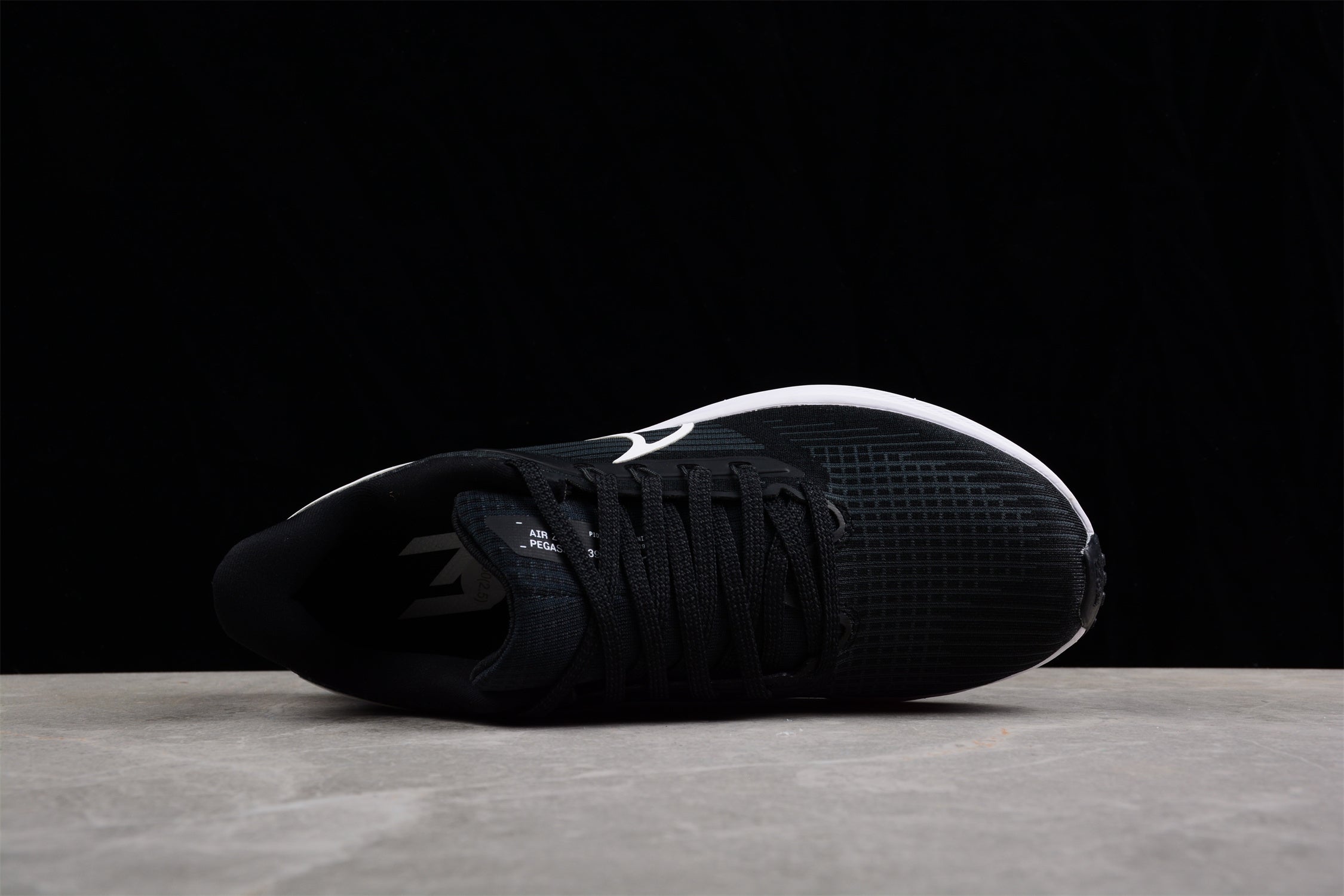 Nike Zoom Pegasus 39 Black White - Image 5