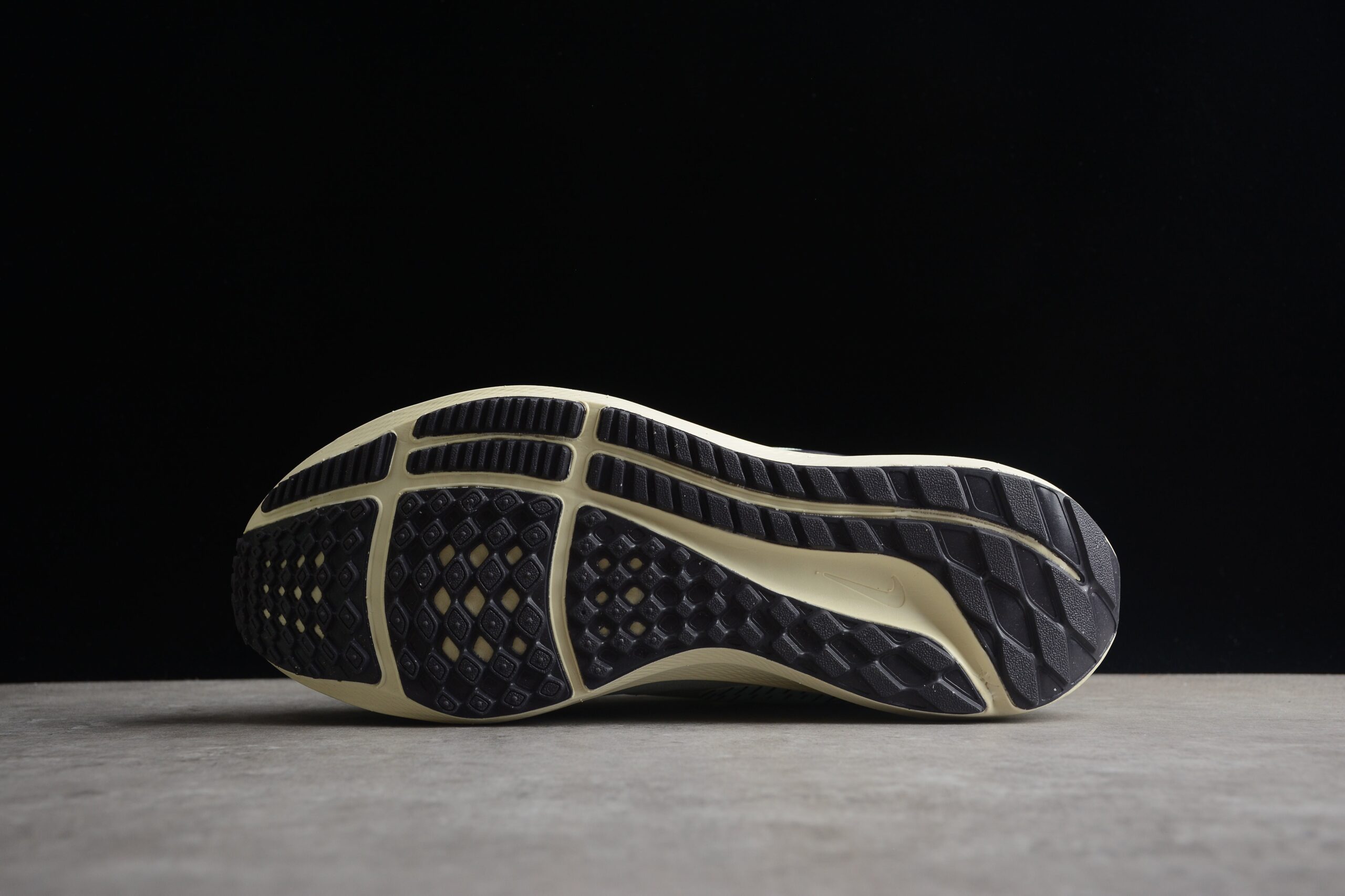 Nike Zoom Pegasus 39 Barely Green - Image 5