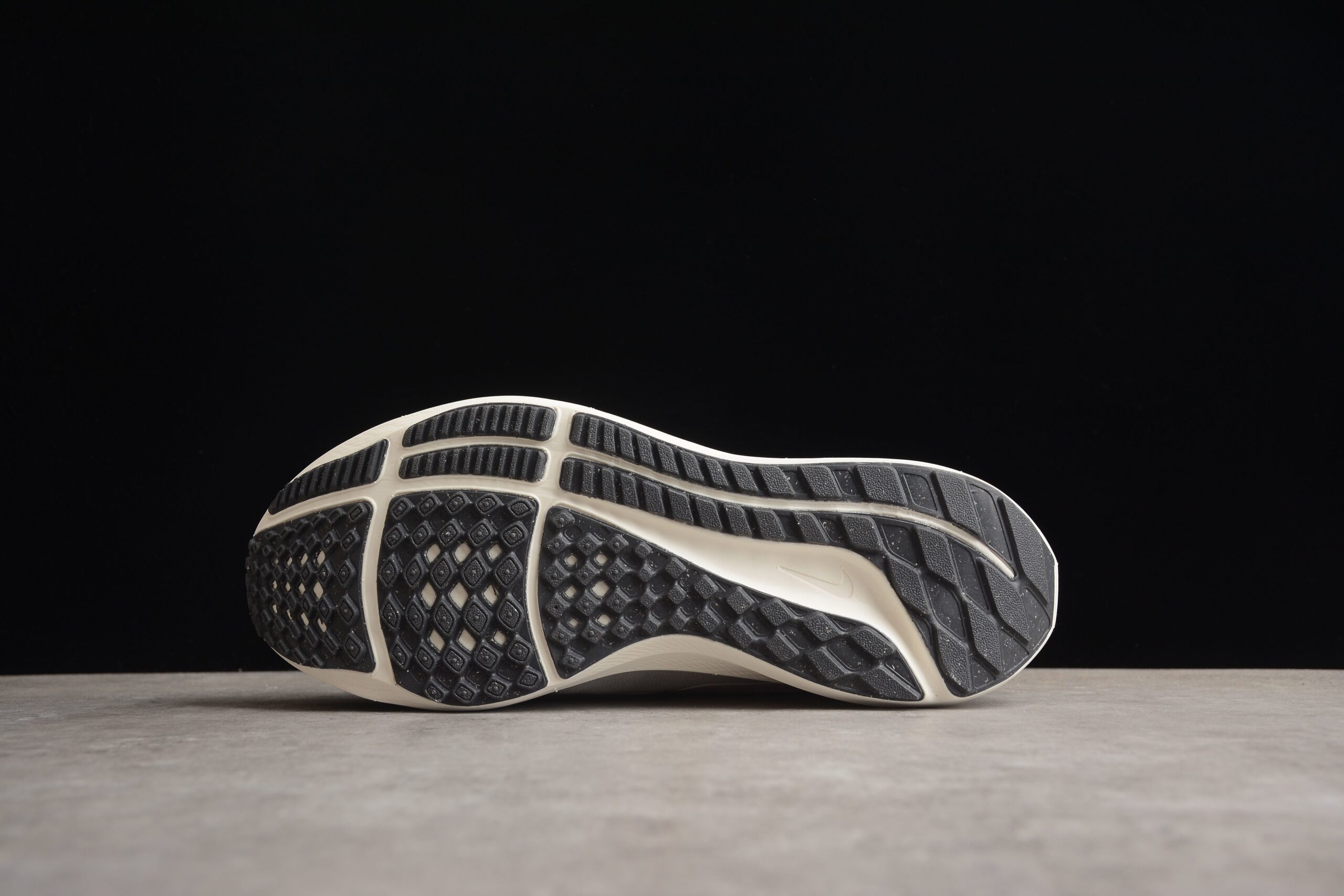 Nike Air Zoom Pegasus 39 'Light Iron Ore Atmosphere' - Image 4