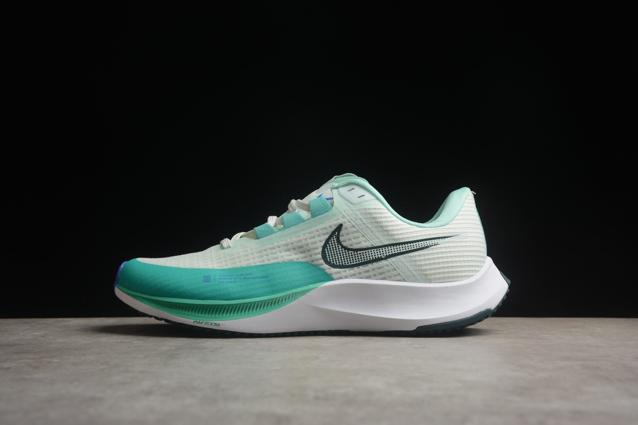 Nike Zoom Rival Fly 3 - Image 2
