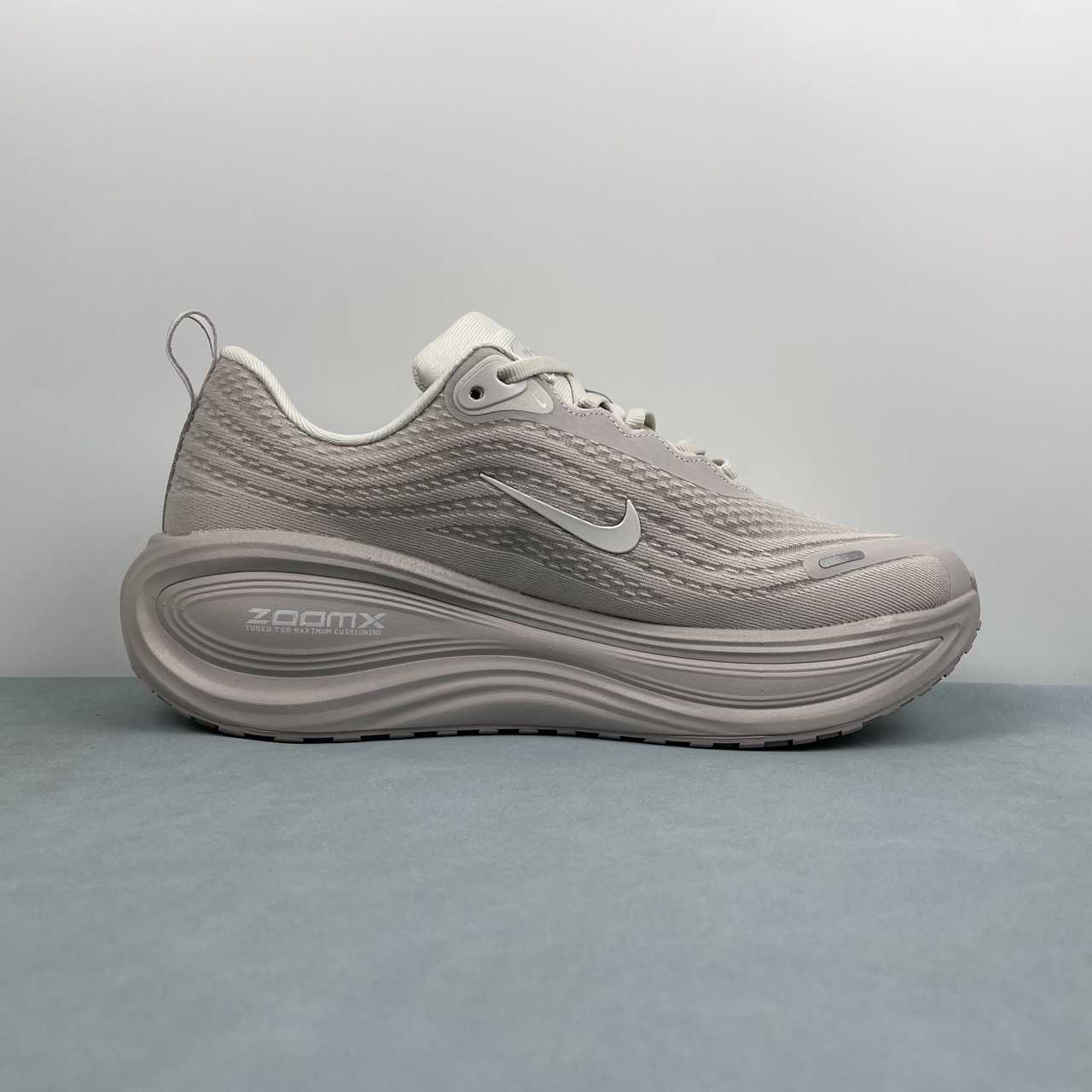 Nike Zoom Vomero PLUS