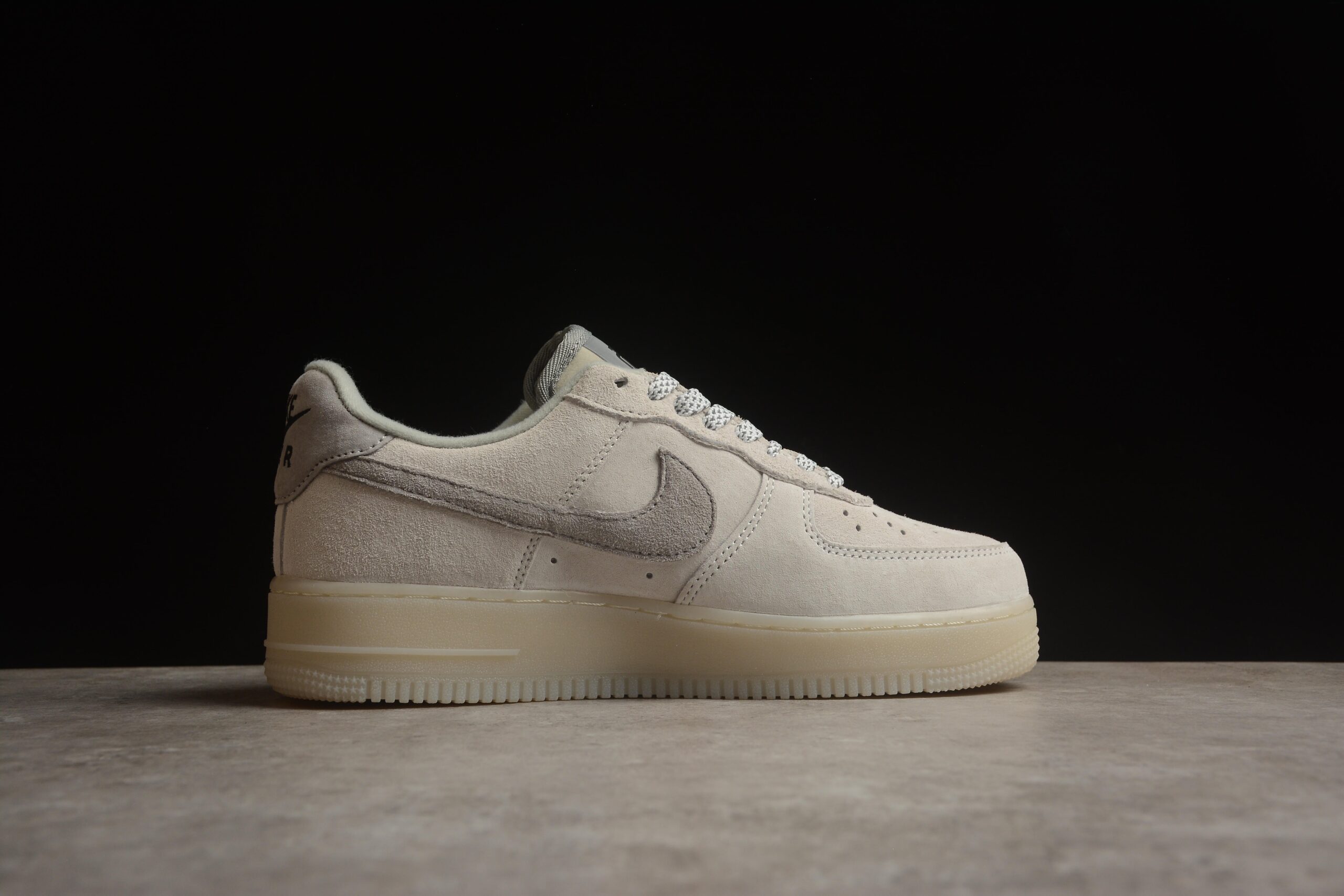 Nk Air Force 1'07 Low AA1117-116