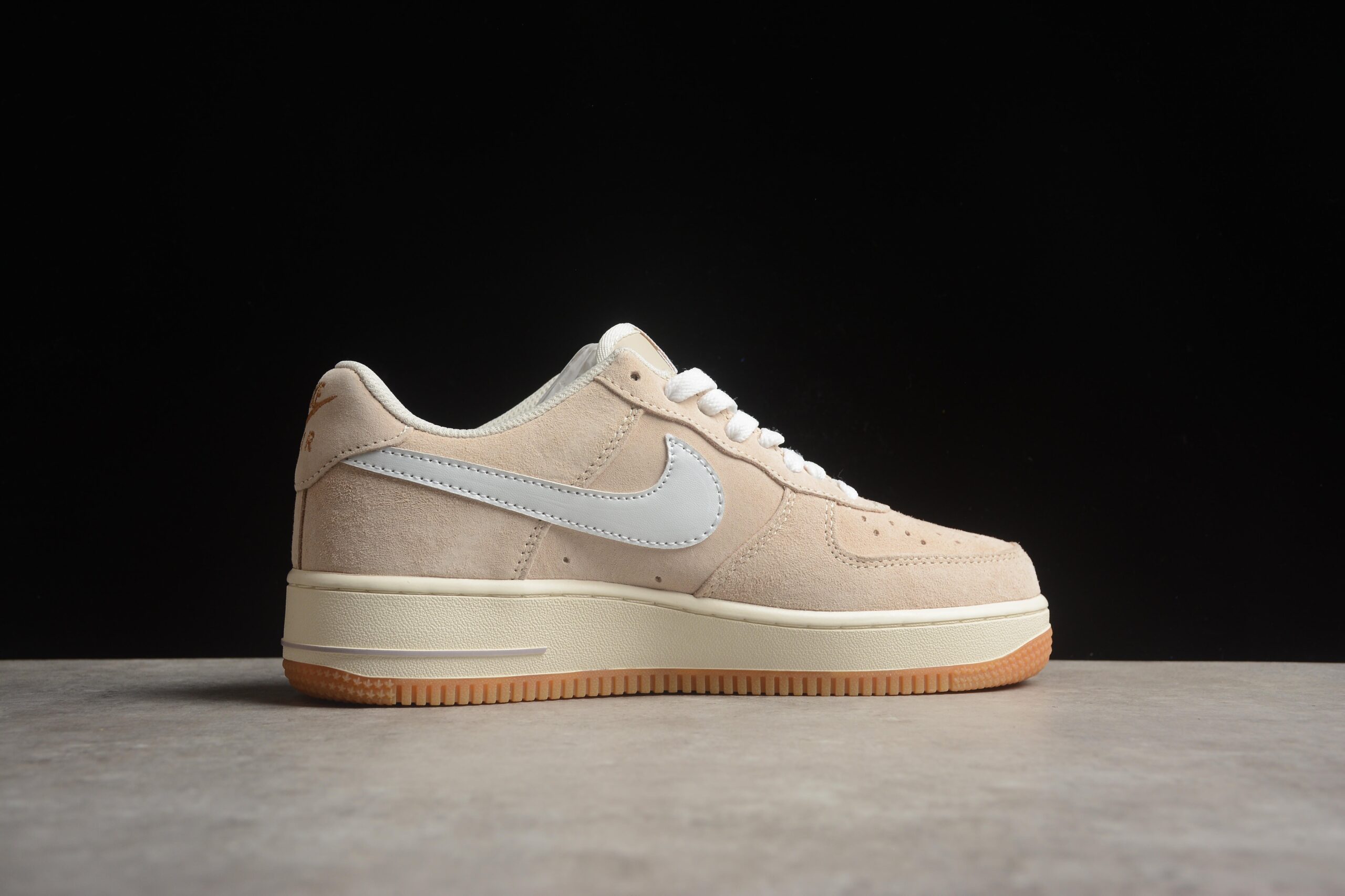 Nk Air Force 1'07 Low AV0383-222