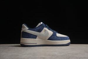 Nk Air Force 1'07 Low AV0383-228