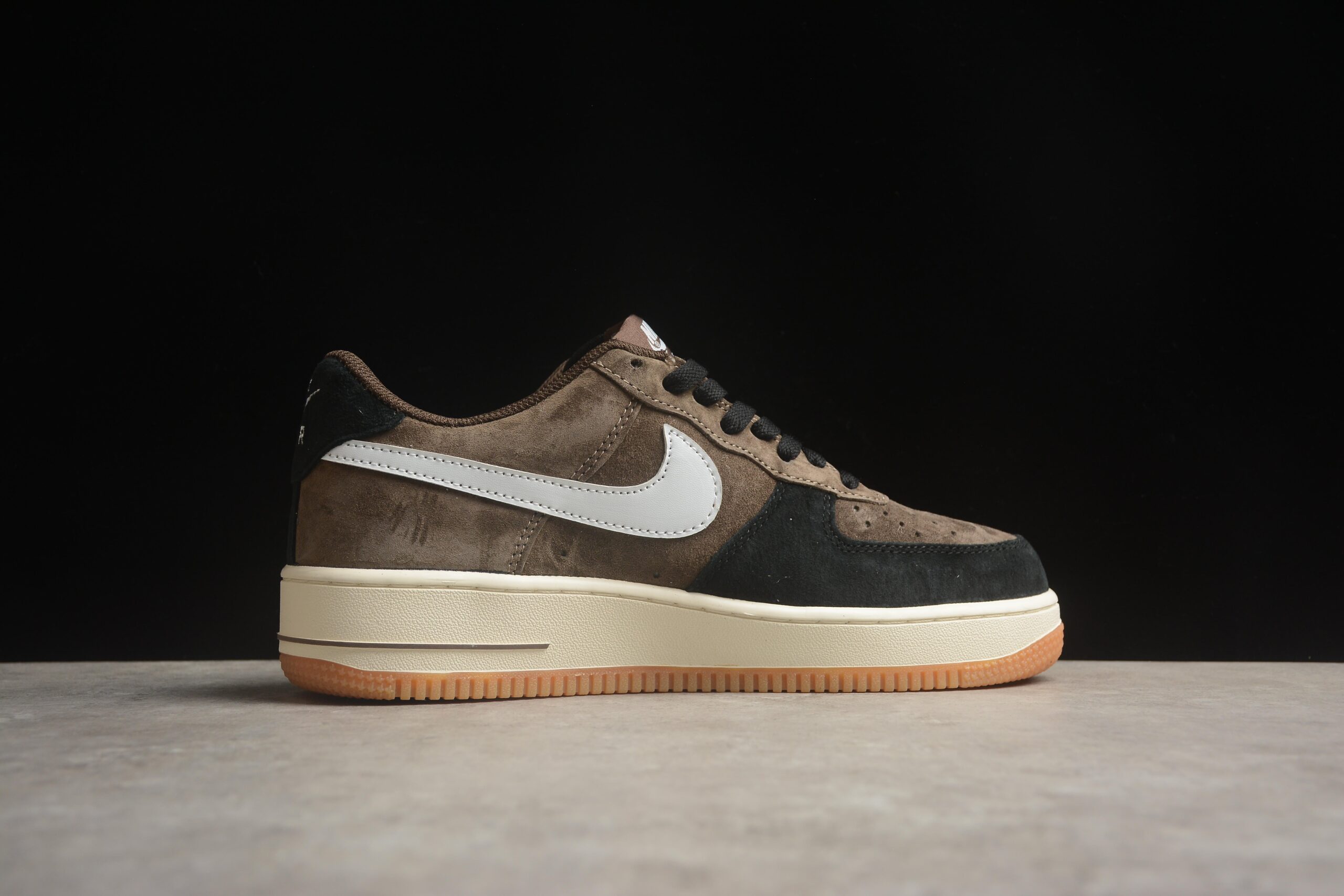 Nk Air Force 1'07 Low AV0383-230