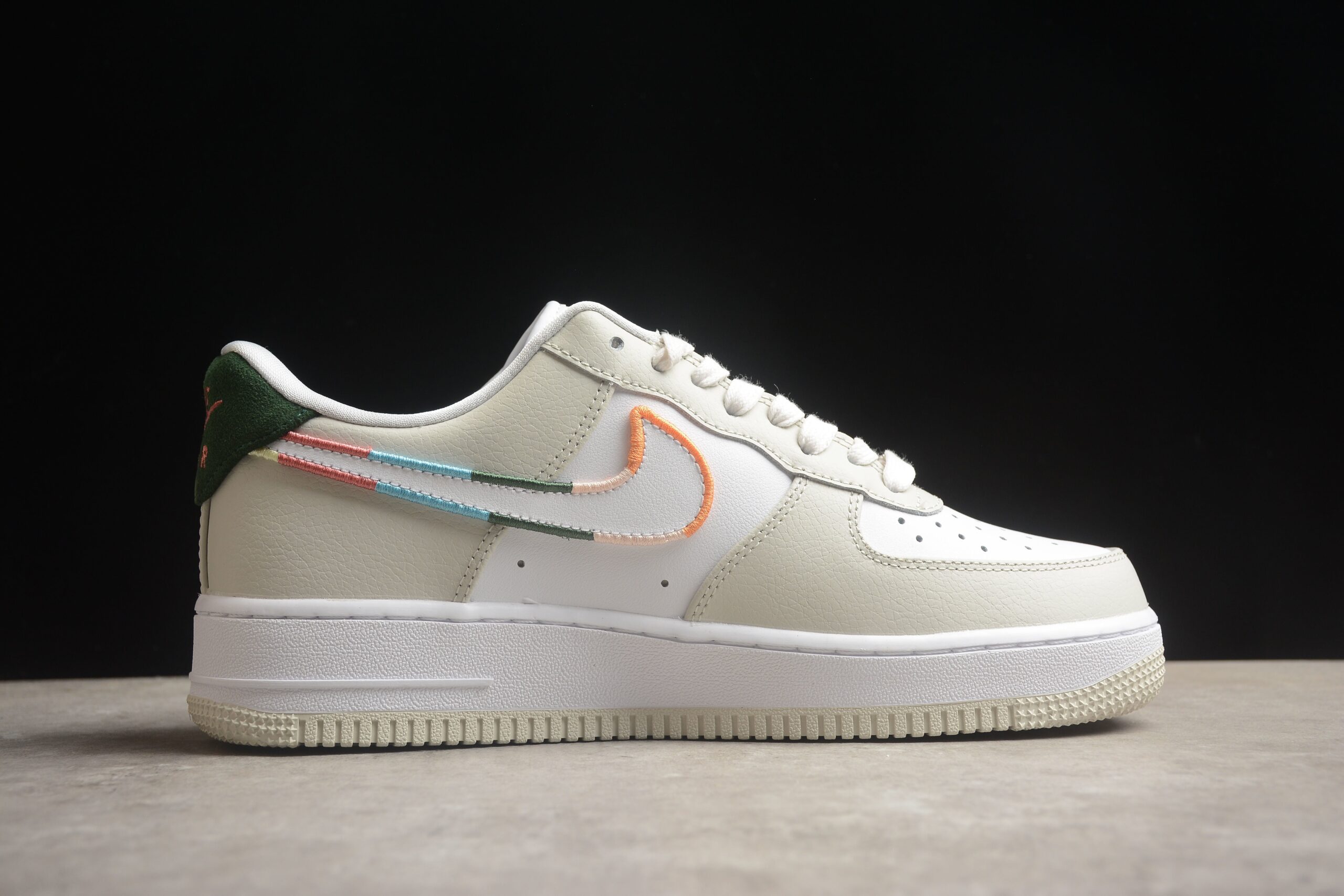 Nk Air Force 1'07 Low "All Petals United" FN8924-111