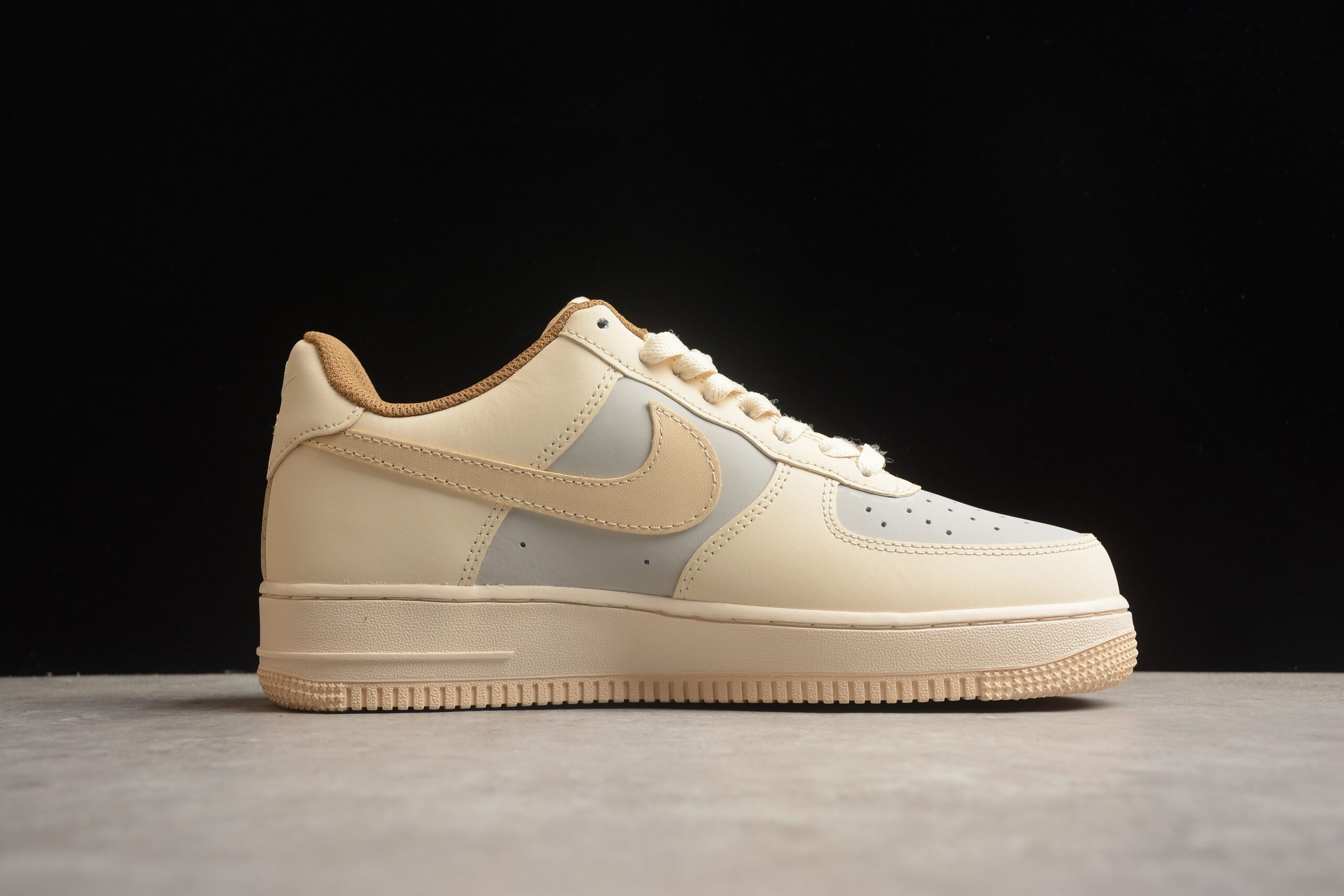 Nk Air Force 1'07 Low BS9055-302