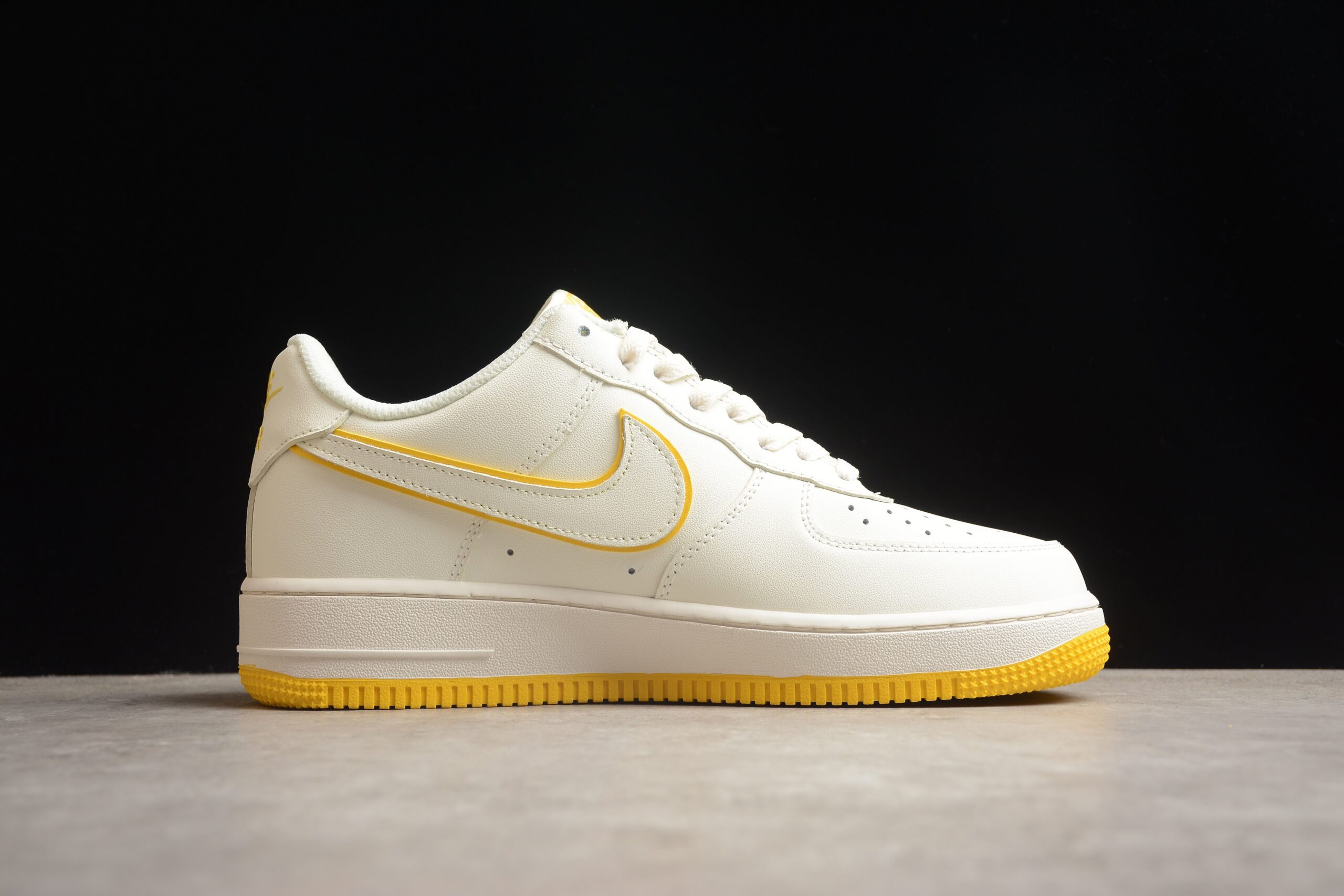 Nk Air Force 1'07 Low BS9055-716