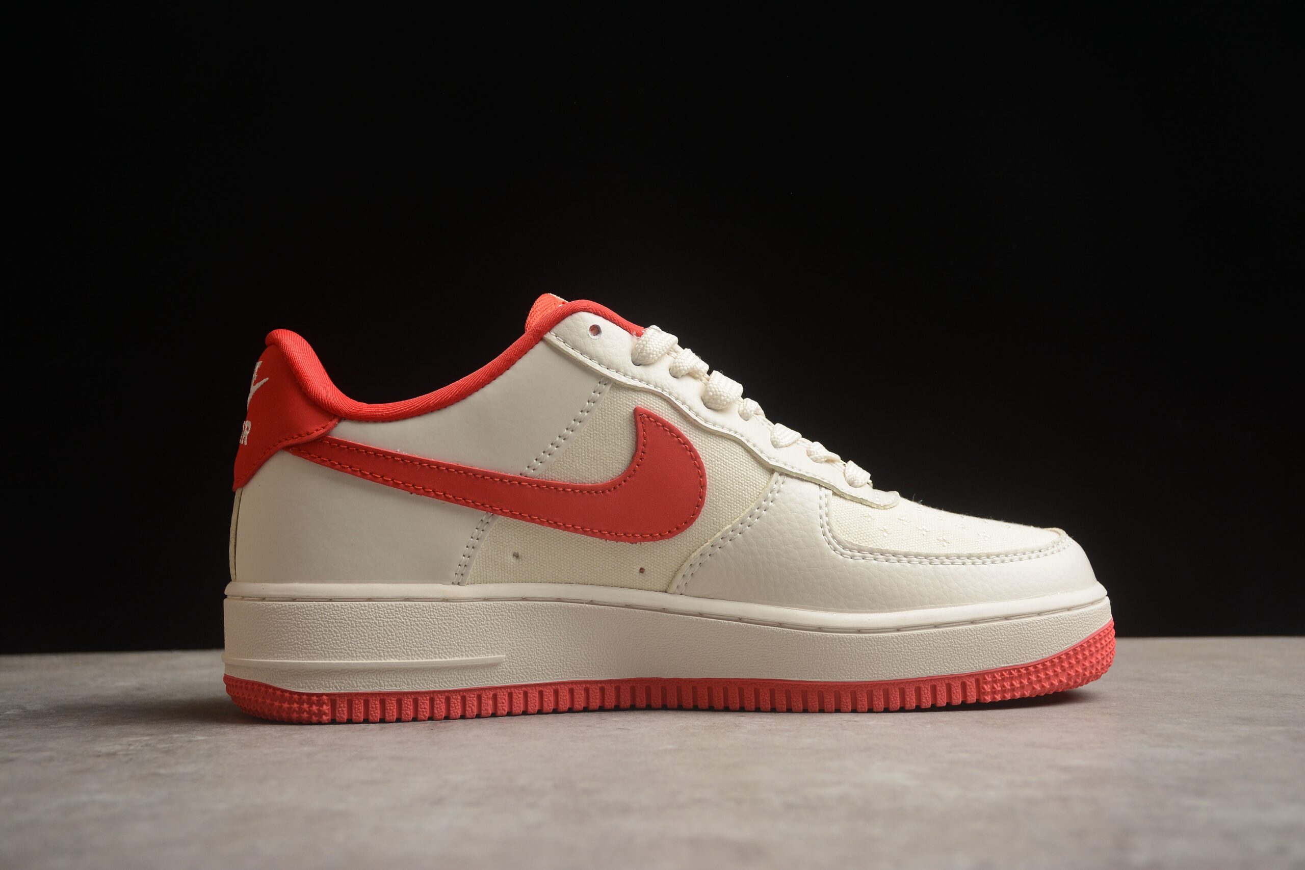 Nk Air Force 1'07 Low BS9055-749