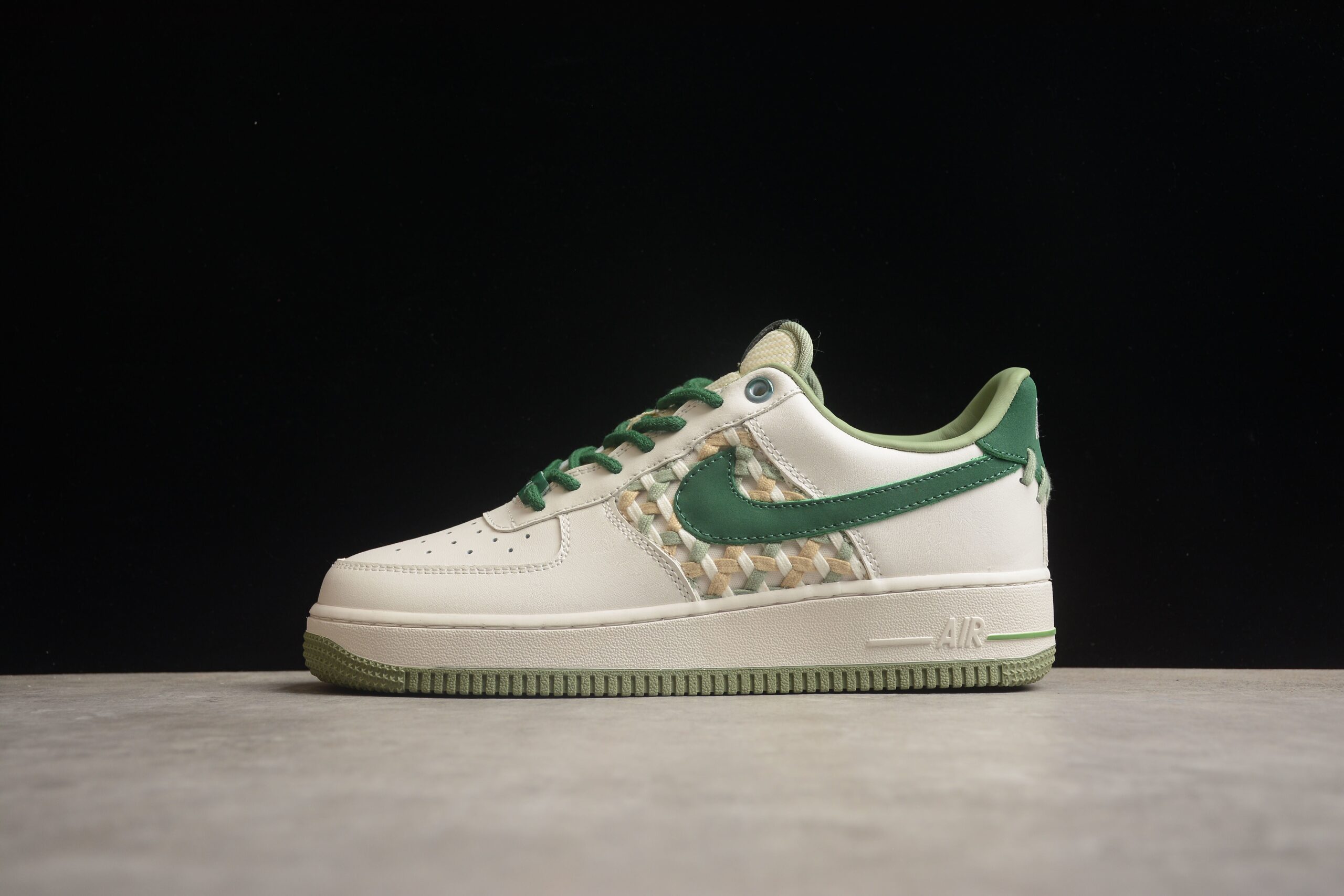 Nk Air Force 1'07 Low "Bamboo" FN0369-100 - Image 4