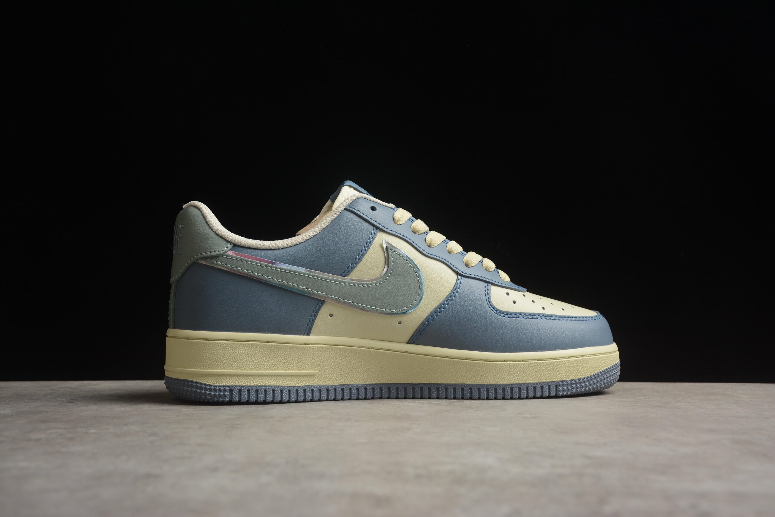 Nk Air Force 1'07 Low "Blue Clown" XL2312-333