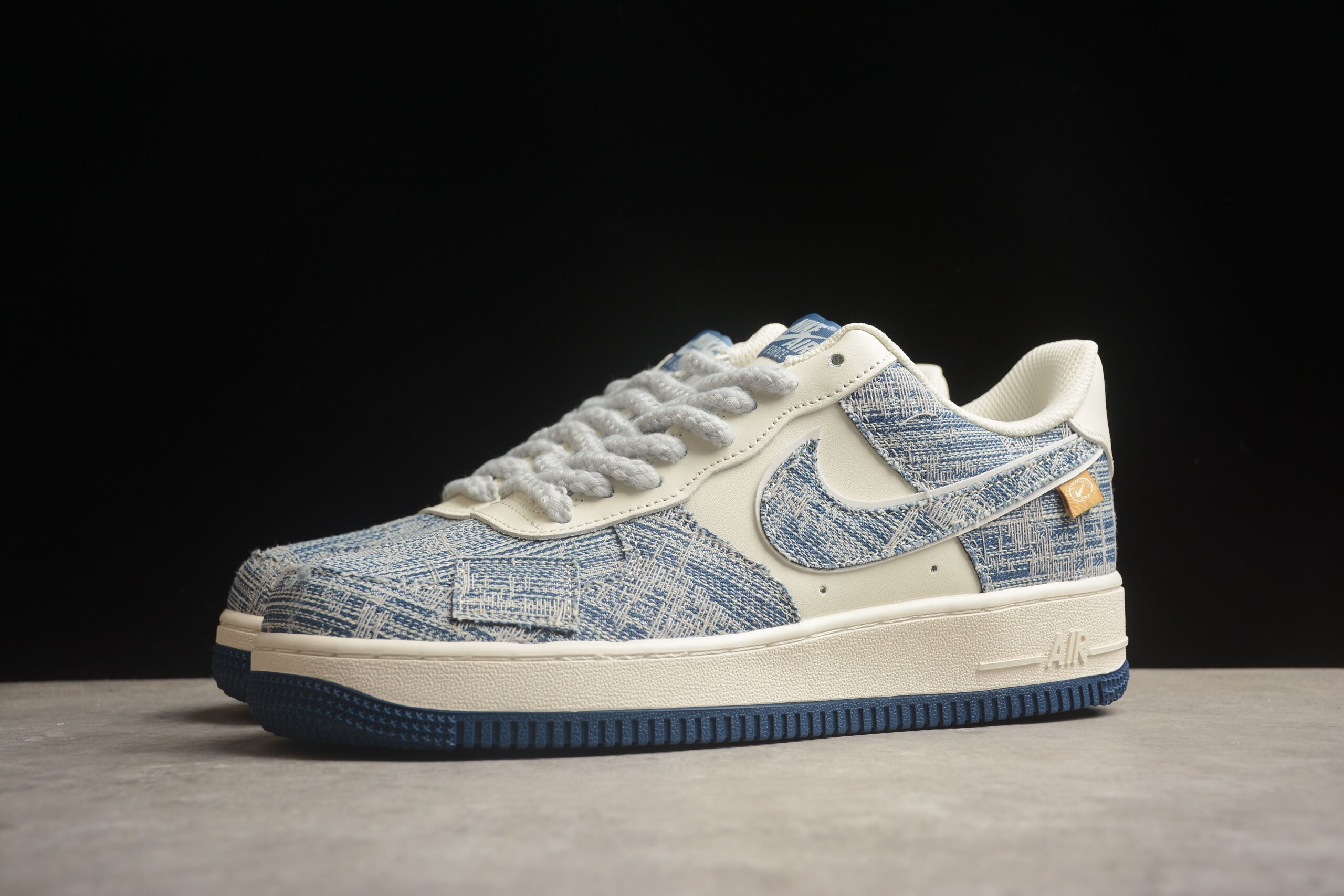 Nk Air Force 1'07 Low "Brushed Patch" FB0607-077 - Image 4