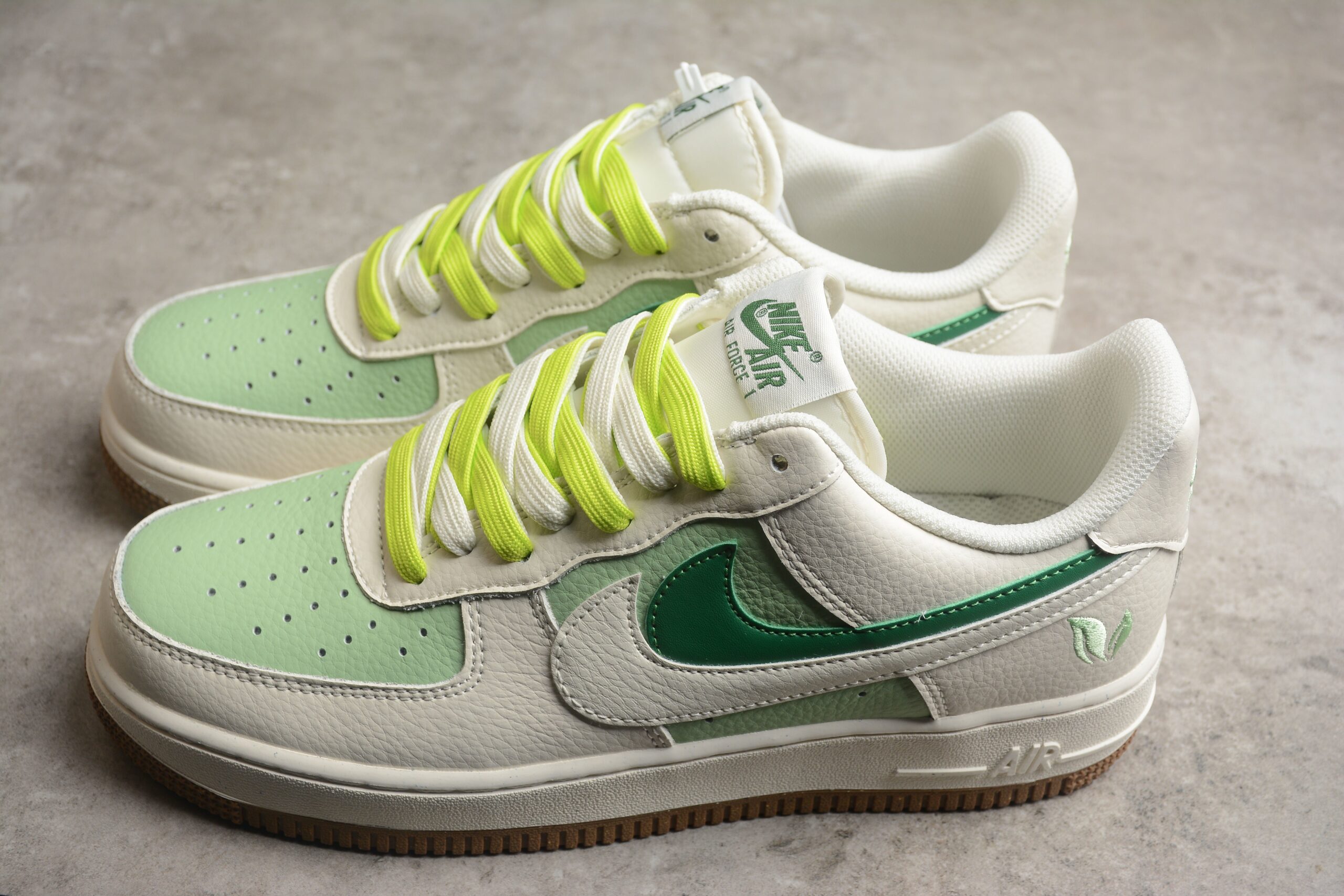 Nk Air Force 1'07 Low CC2569-055 - Image 2