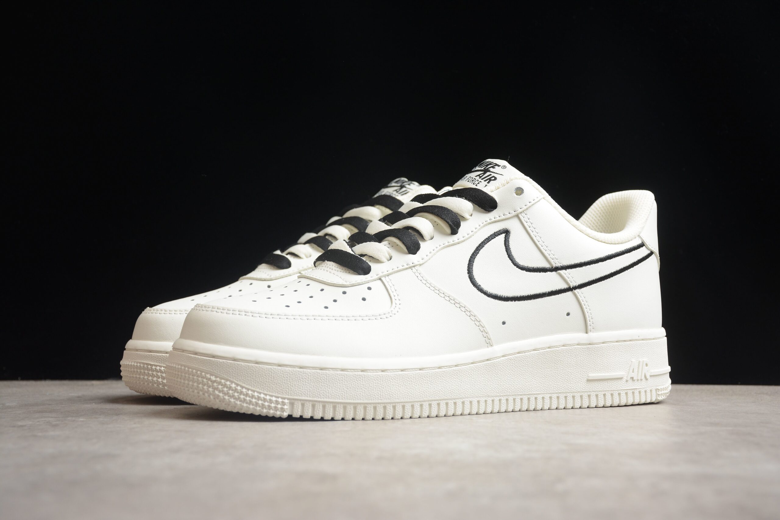 Nk Air Force 1'07 Low CL6326-158 - Image 4