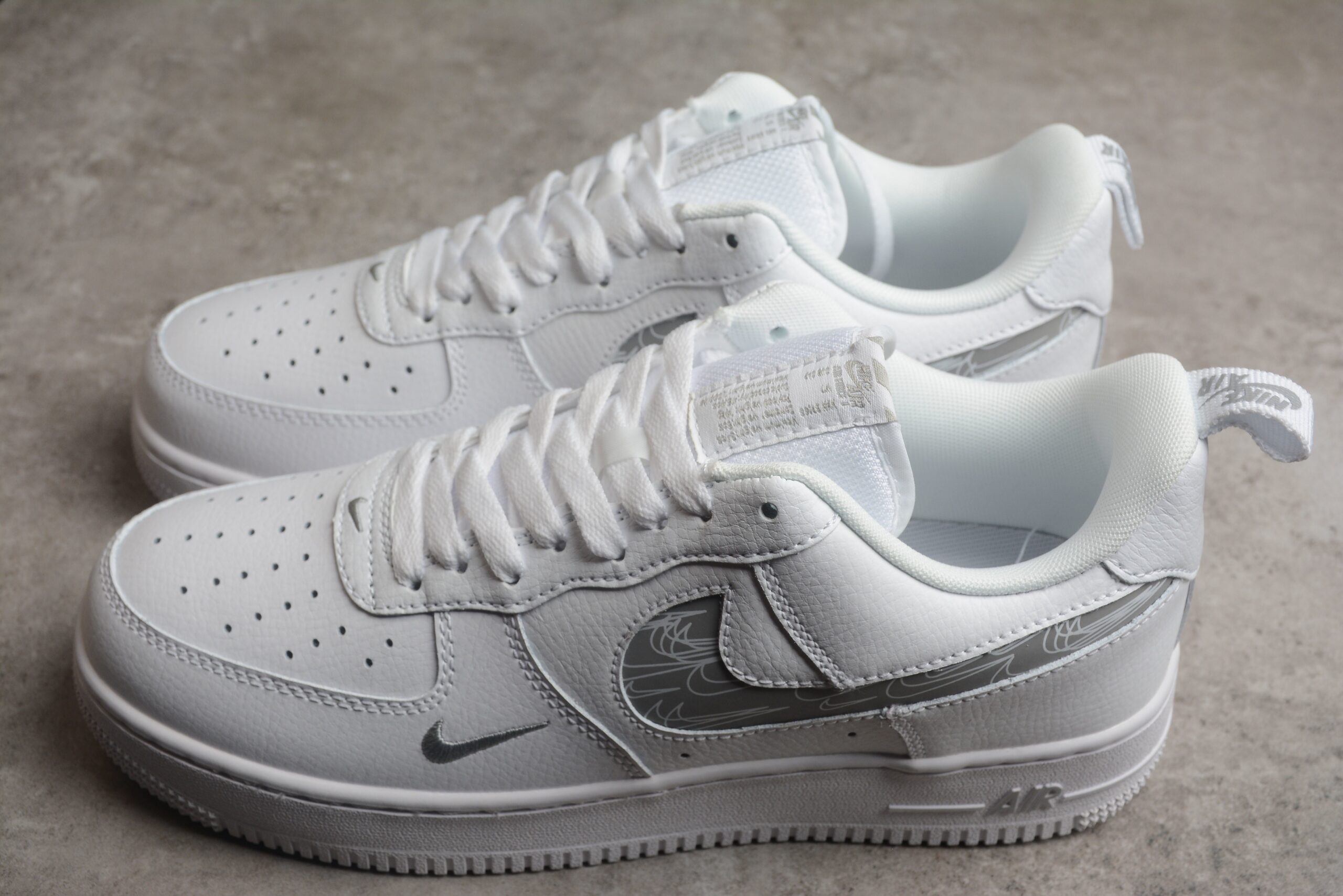 Nk Air Force 1'07 Low "Cut Out" FB8971-300 - Image 3