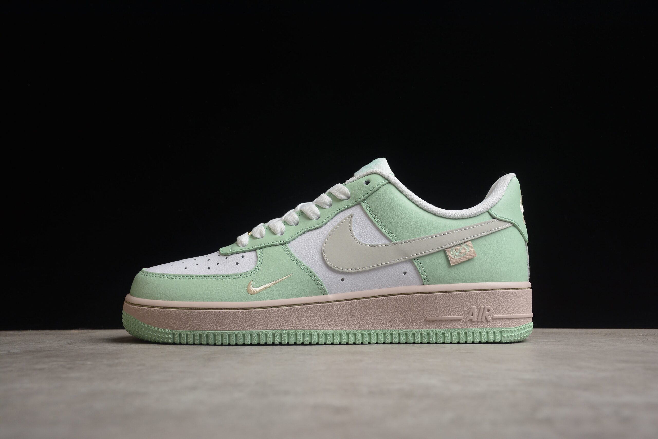 Nk Air Force 1'07 Low DB3301-099 - Image 2